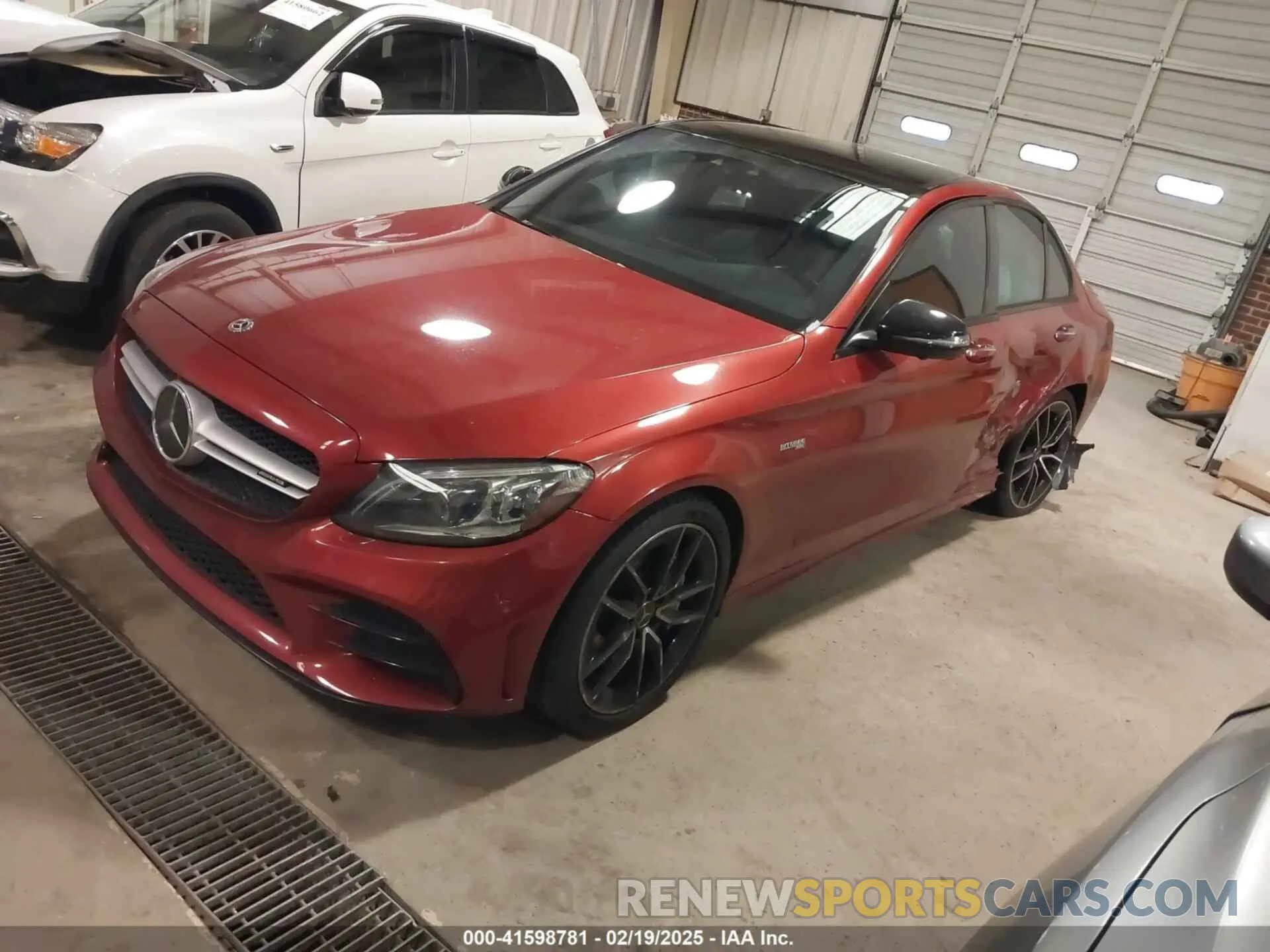 2 fotografías del automóvil dañado 55SWF6EB7KU295610 MERCEDES-BENZ AMG C 43 2019
