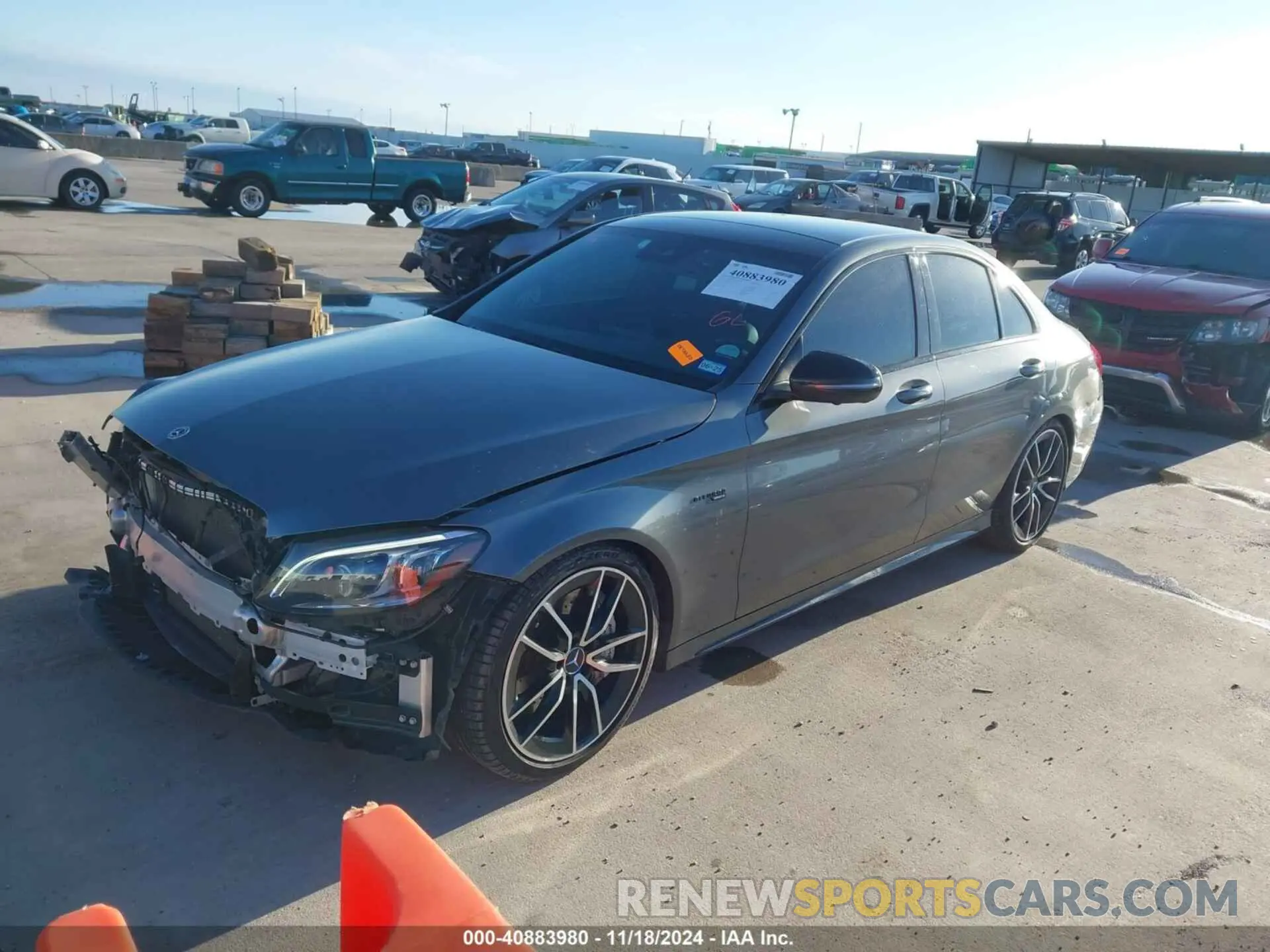 2 fotografías del automóvil dañado 55SWF6EB9KU291073 MERCEDES-BENZ AMG C 43 2019