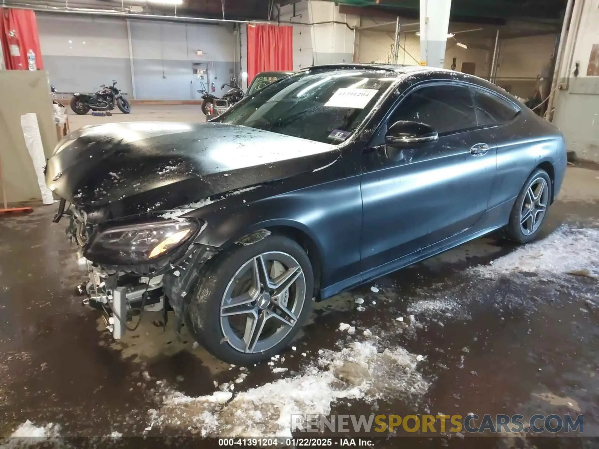 2 fotografías del automóvil dañado WDDWJ6EB2KF876692 MERCEDES-BENZ AMG C 43 2019