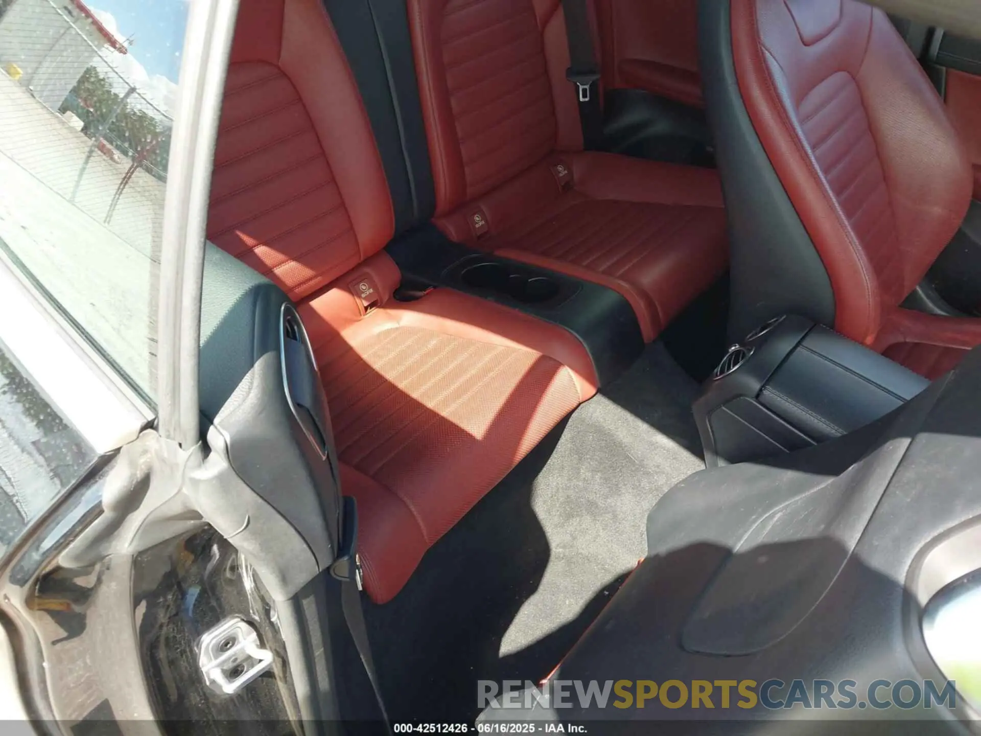 8 fotografías del automóvil dañado WDDWK6EB6KF806576 MERCEDES-BENZ AMG C 43 2019