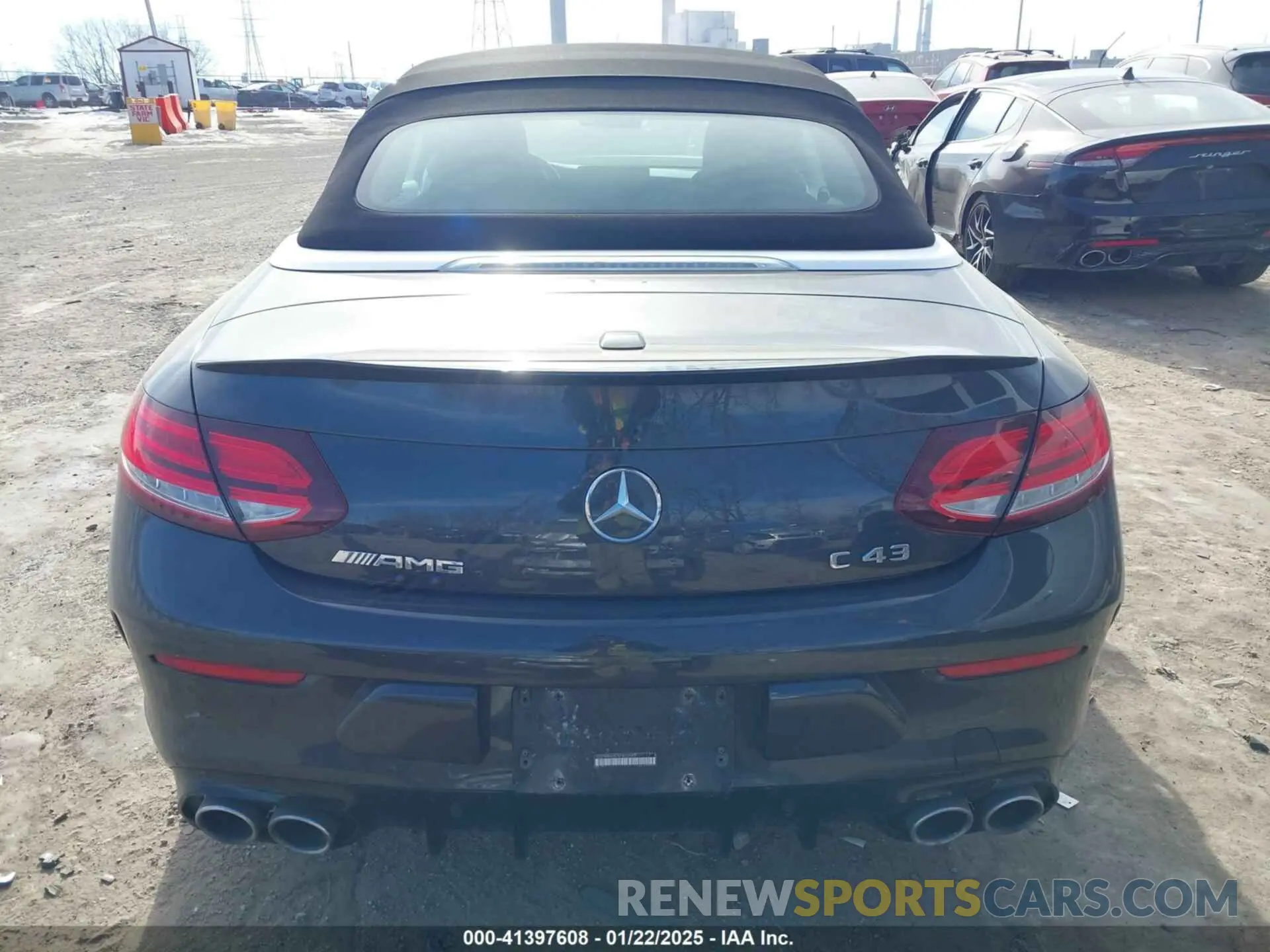 17 fotografías del automóvil dañado WDDWK6EB7KF805985 MERCEDES-BENZ AMG C 43 2019