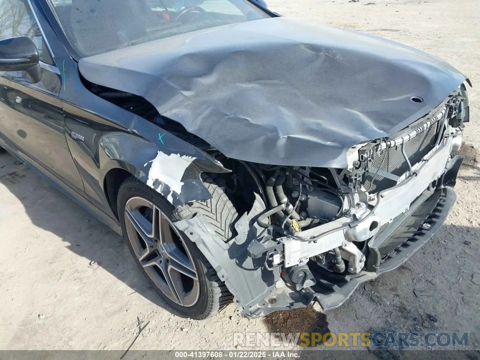 19 fotografías del automóvil dañado WDDWK6EB7KF805985 MERCEDES-BENZ AMG C 43 2019