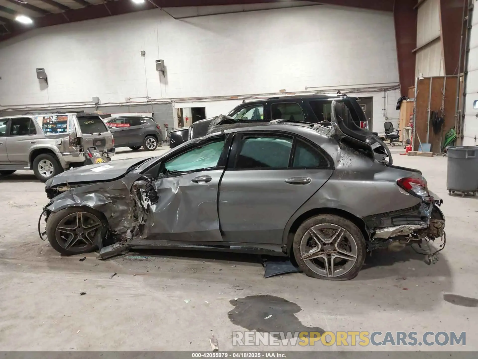 14 fotografías del automóvil dañado W1KWF6EB4LR566285 MERCEDES-BENZ AMG C 43 2020