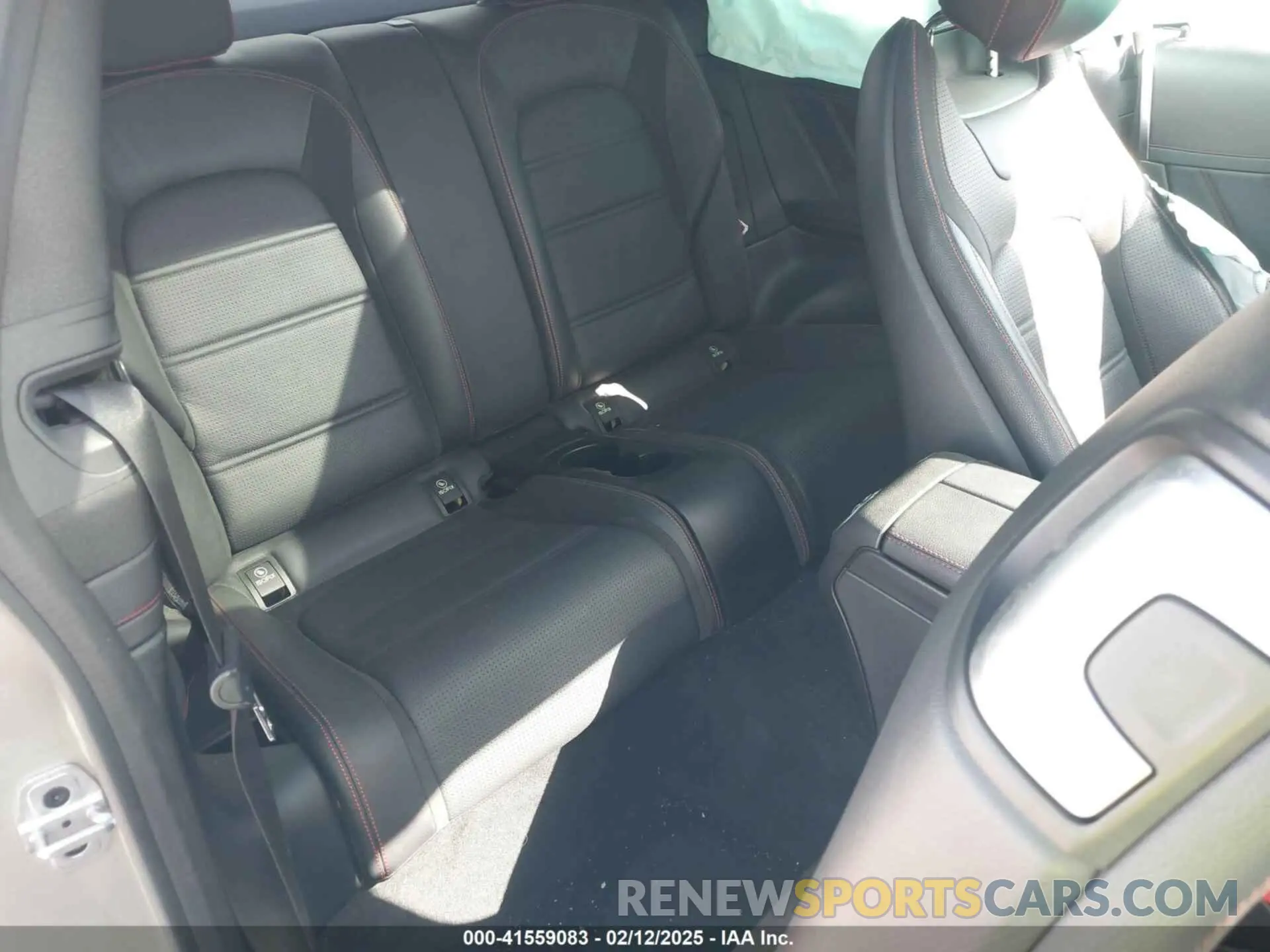 8 fotografías del automóvil dañado WDDWJ6EB2LF972503 MERCEDES-BENZ AMG C 43 2020