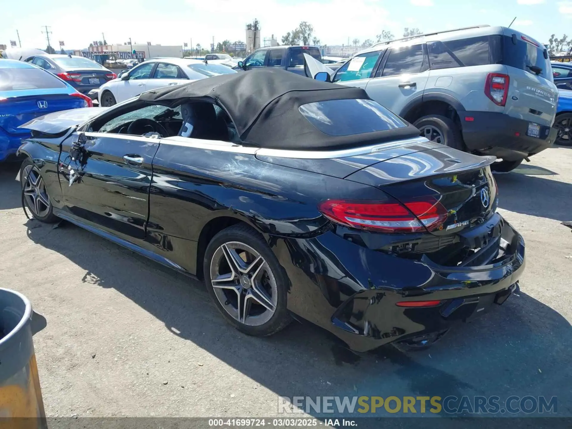 3 fotografías del automóvil dañado W1KWK6EB5PG131126 MERCEDES-BENZ AMG C 43 2023
