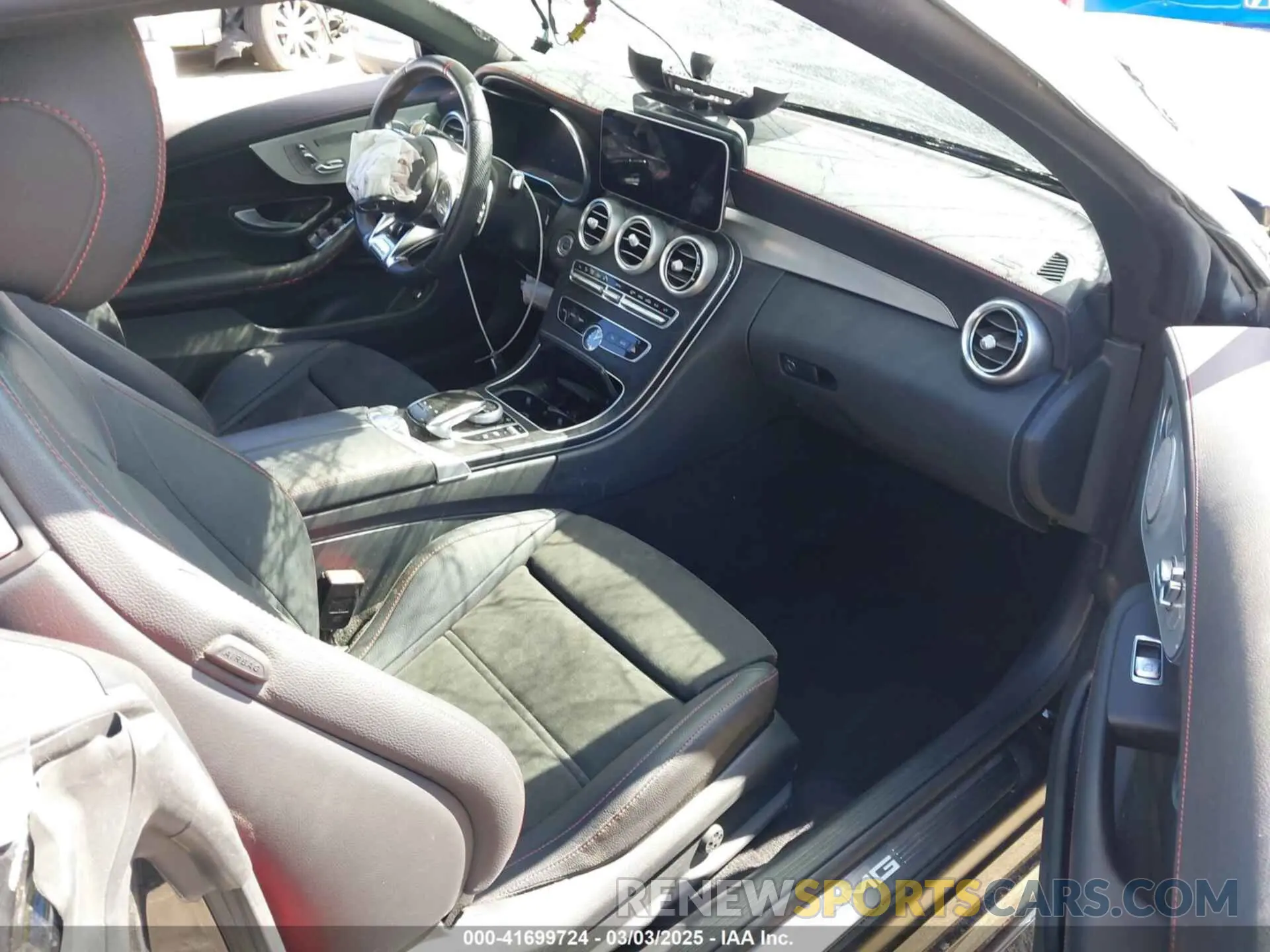 5 fotografías del automóvil dañado W1KWK6EB5PG131126 MERCEDES-BENZ AMG C 43 2023