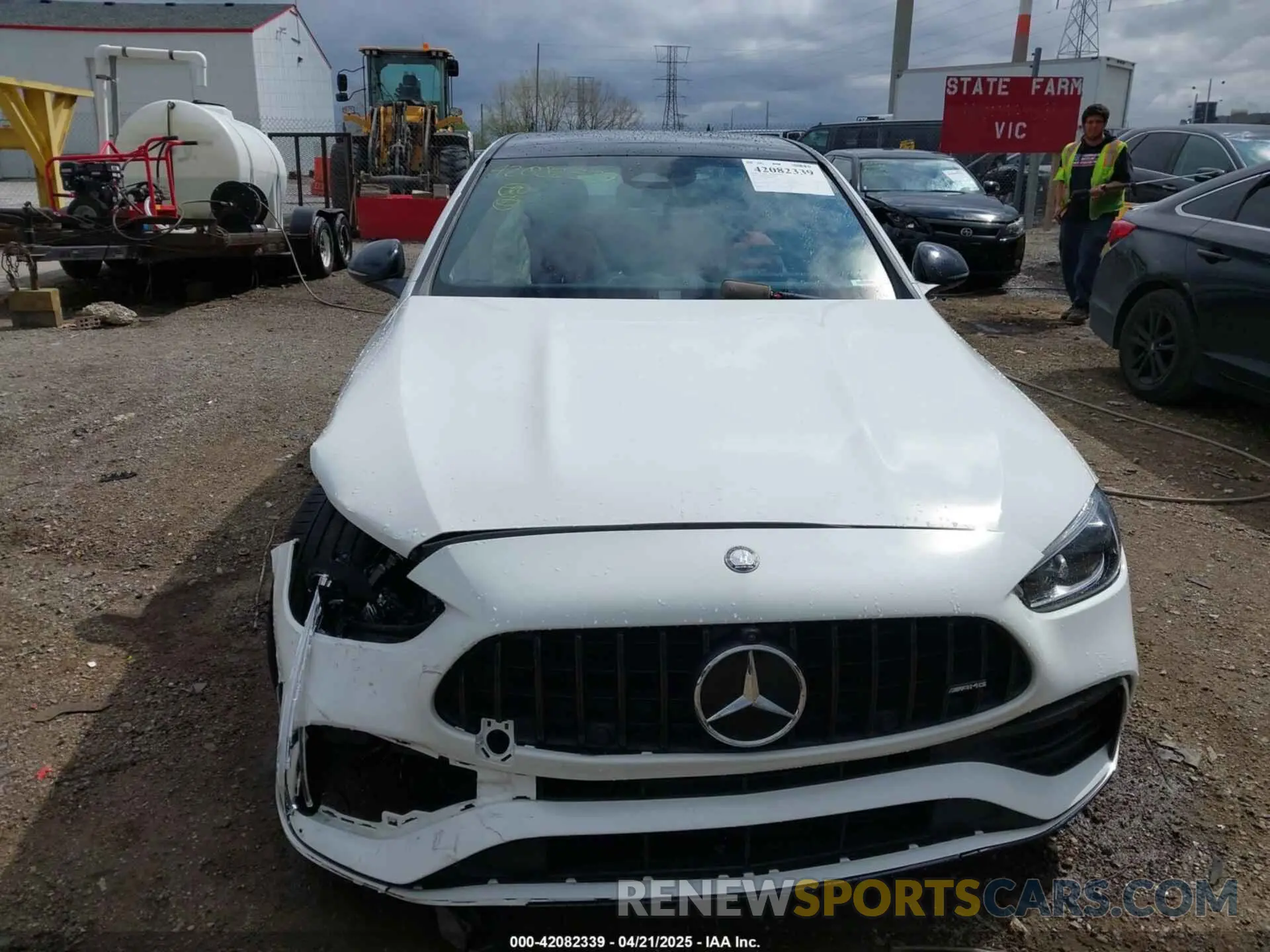 12 fotografías del automóvil dañado W1KAF8HB0RR212189 MERCEDES-BENZ AMG C 43 2024