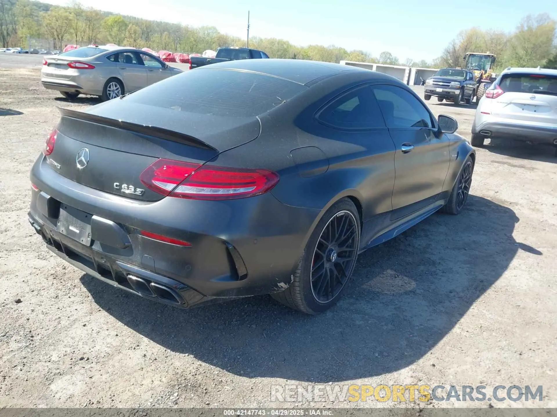 4 fotografías del automóvil dañado WDDWJ8HBXKF845181 MERCEDES-BENZ AMG C 63 2019