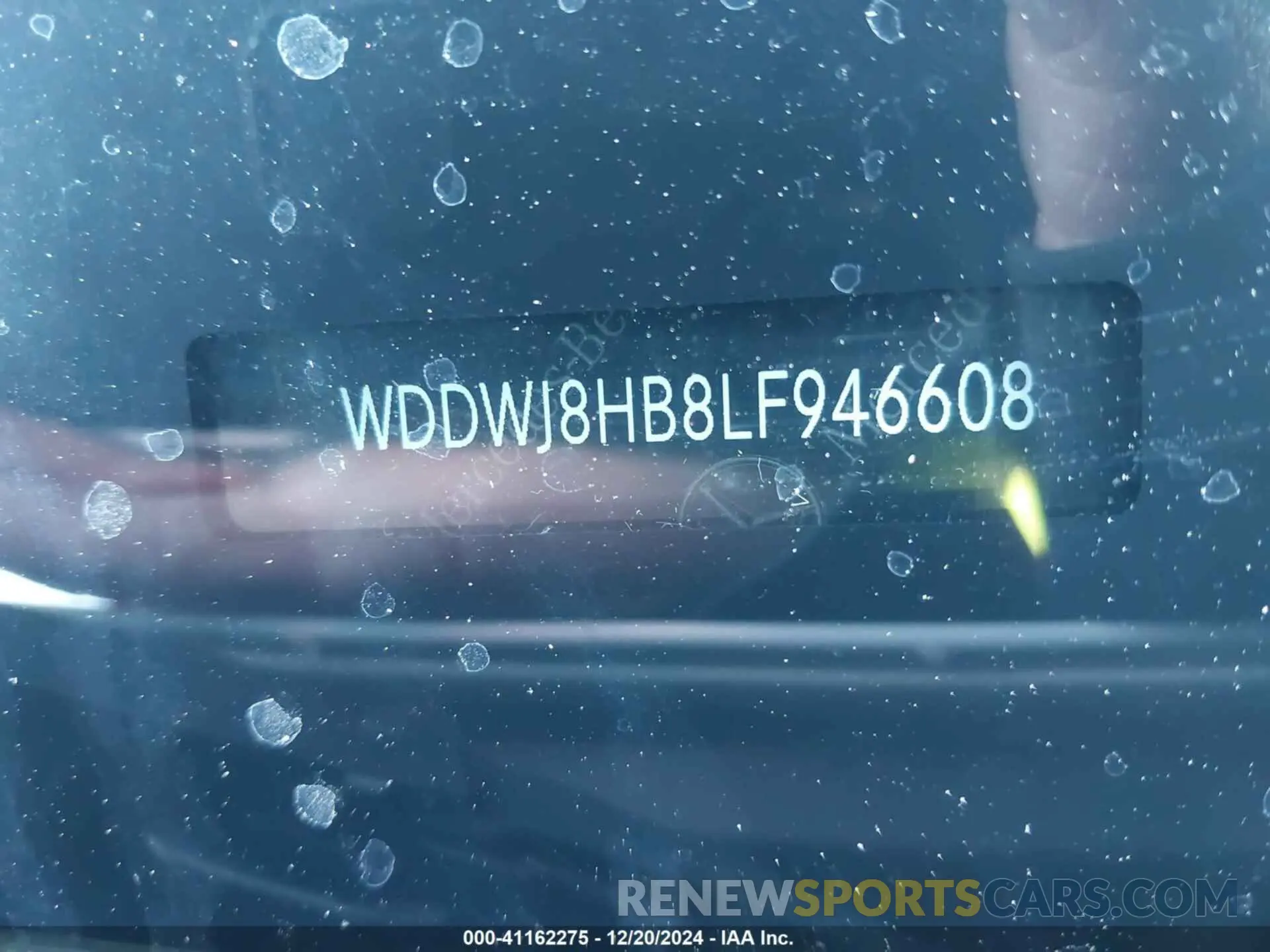 17 fotografías del automóvil dañado WDDWJ8HB8LF946608 MERCEDES-BENZ AMG C 63 2020