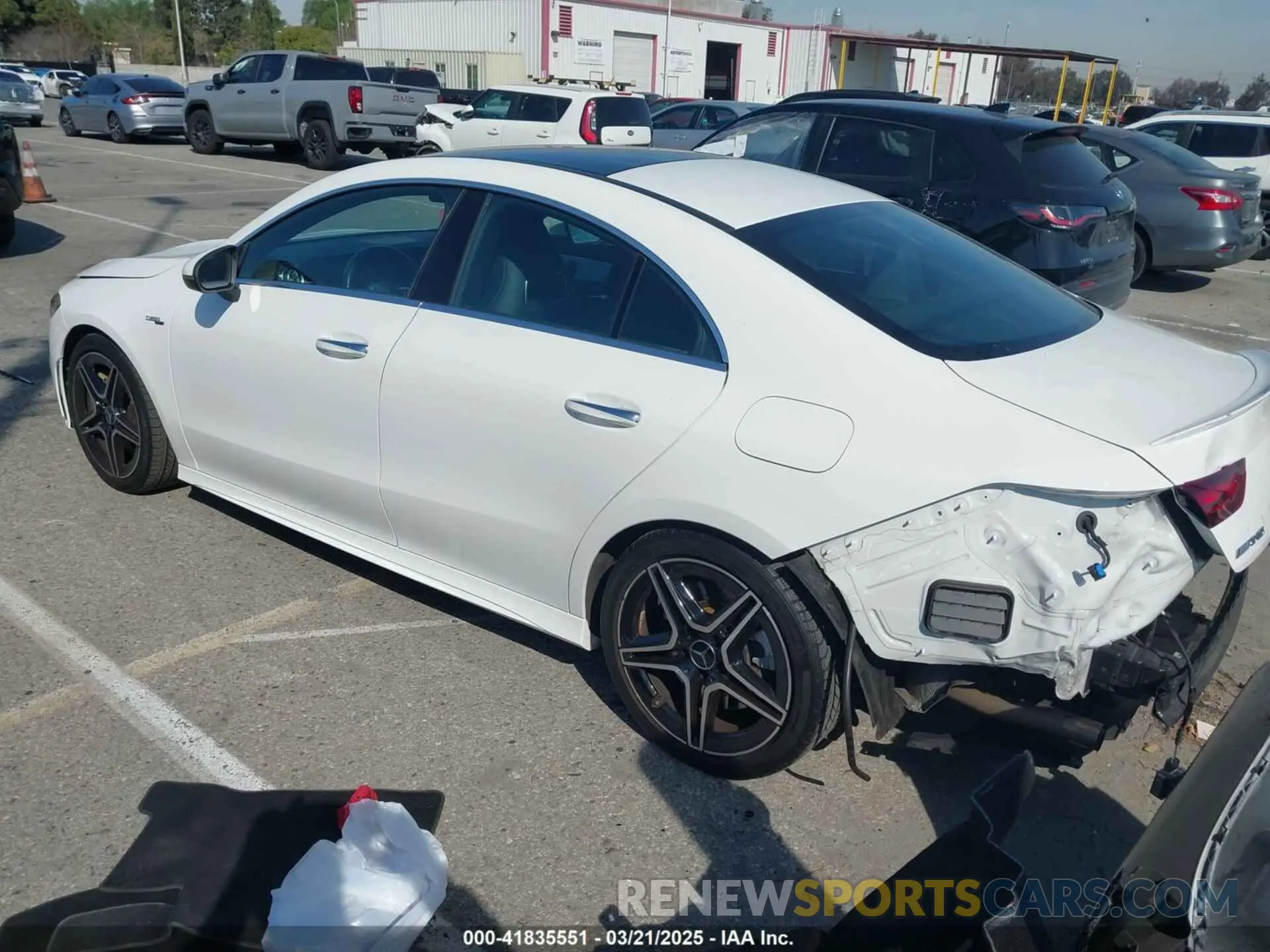 3 fotografías del automóvil dañado W1K5J5BB6MN234740 MERCEDES-BENZ AMG CLA 35 2021