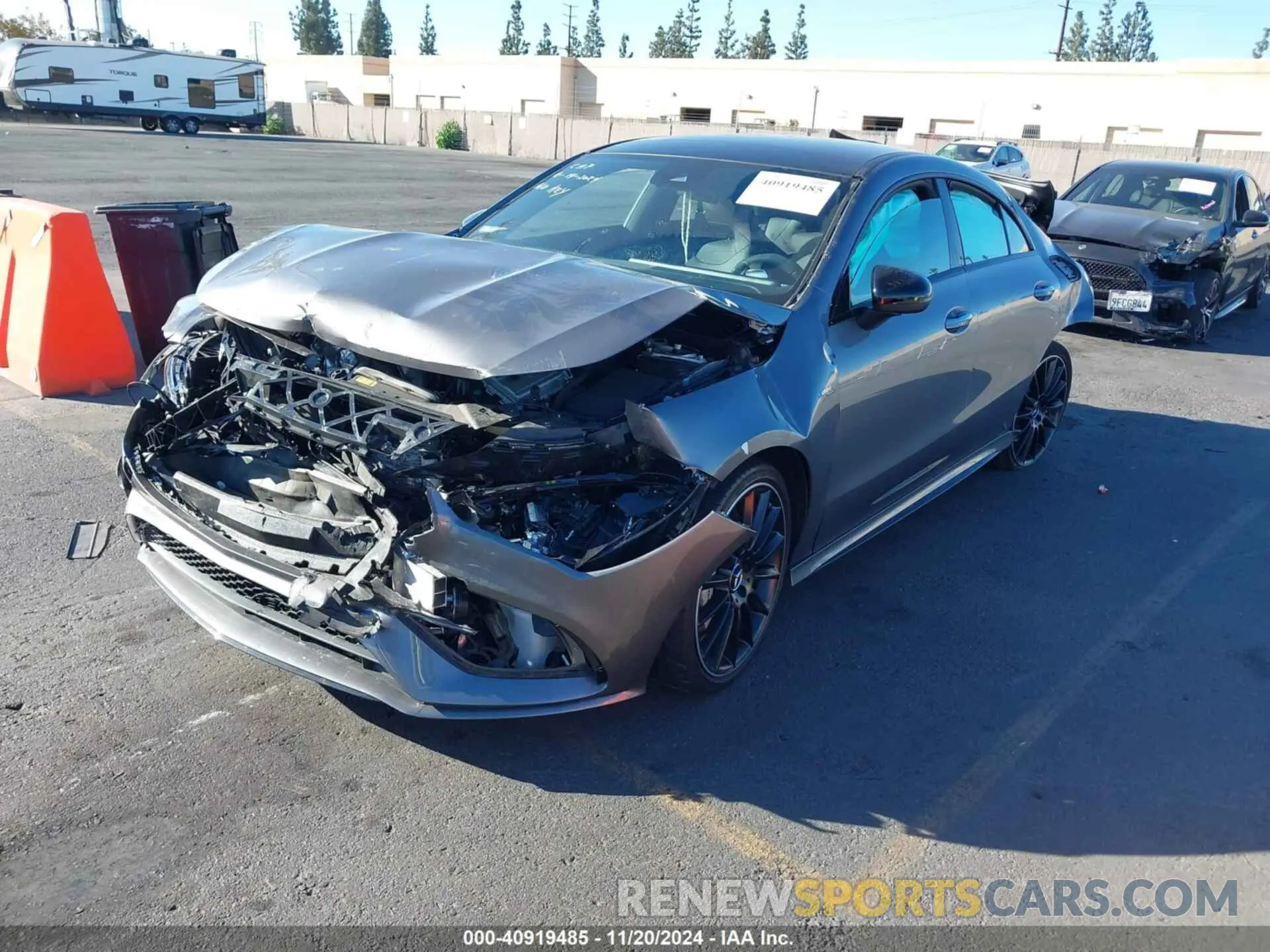 2 fotografías del automóvil dañado W1K5J5BB1PN378880 MERCEDES-BENZ AMG CLA 35 2023