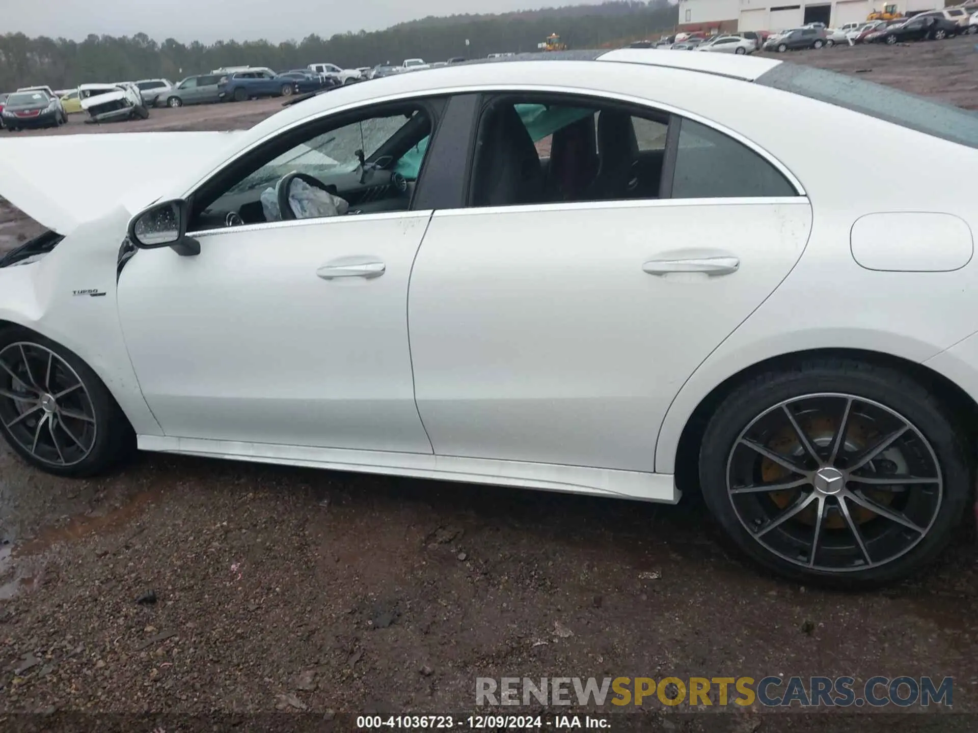 14 fotografías del automóvil dañado W1K5J5BB5SN513576 MERCEDES-BENZ AMG CLA 35 2025