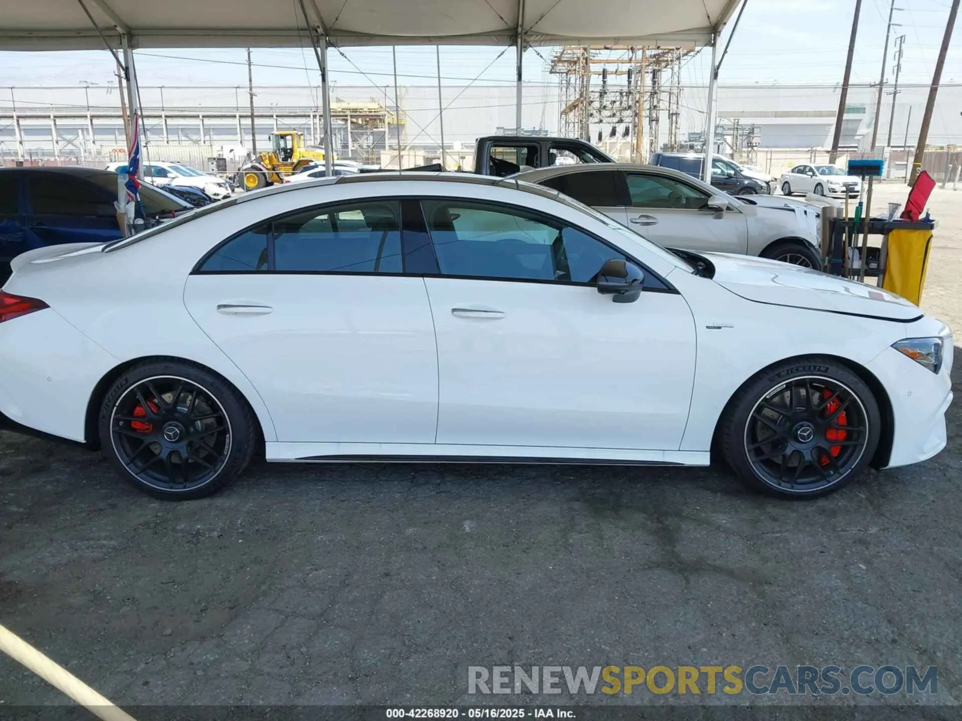 13 fotografías del automóvil dañado W1K5J5EB0SN525467 MERCEDES-BENZ AMG CLA 45 2025