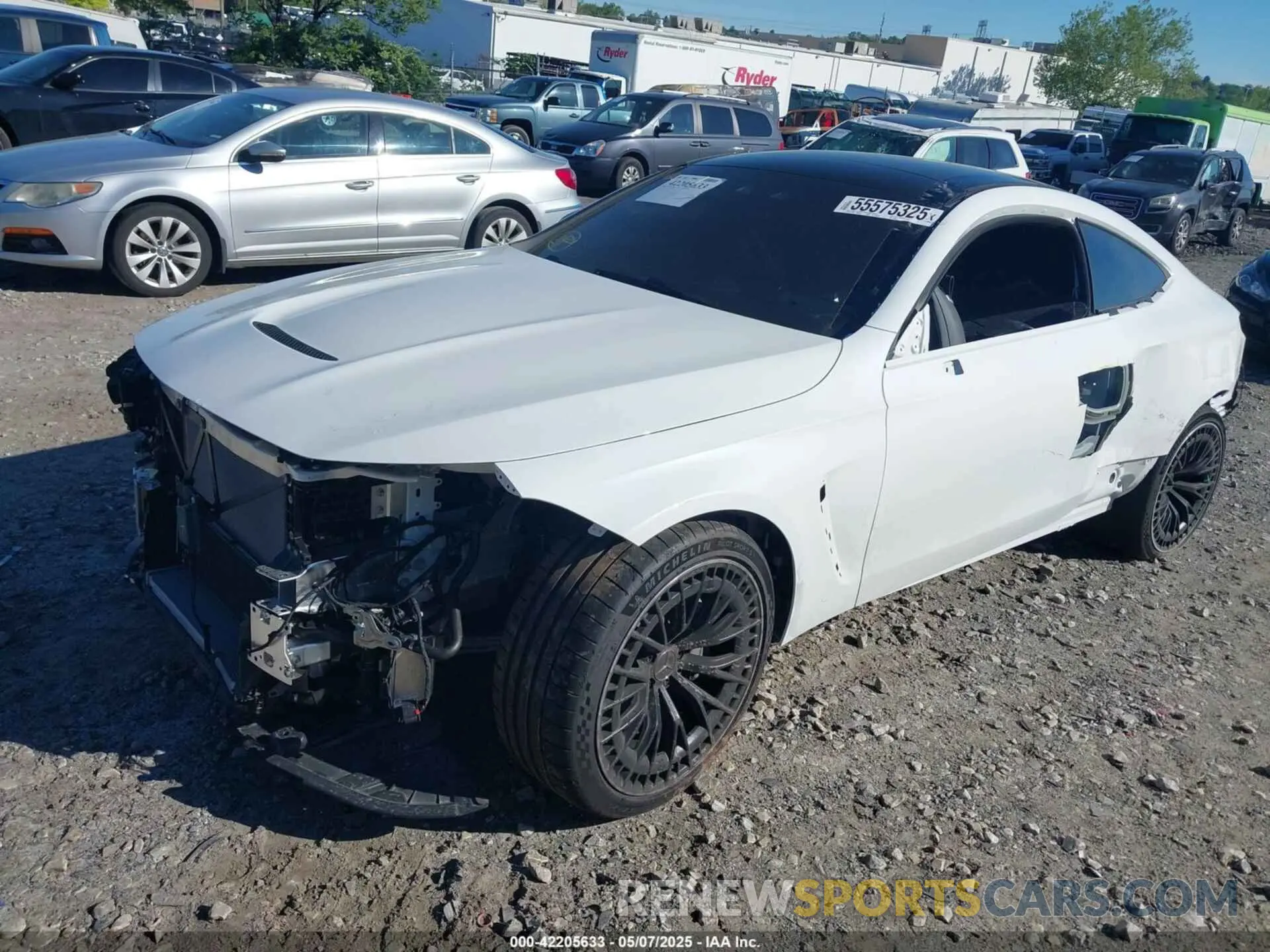 2 fotografías del automóvil dañado W1KMJ6CB0RF043624 MERCEDES-BENZ AMG CLE 53 2024