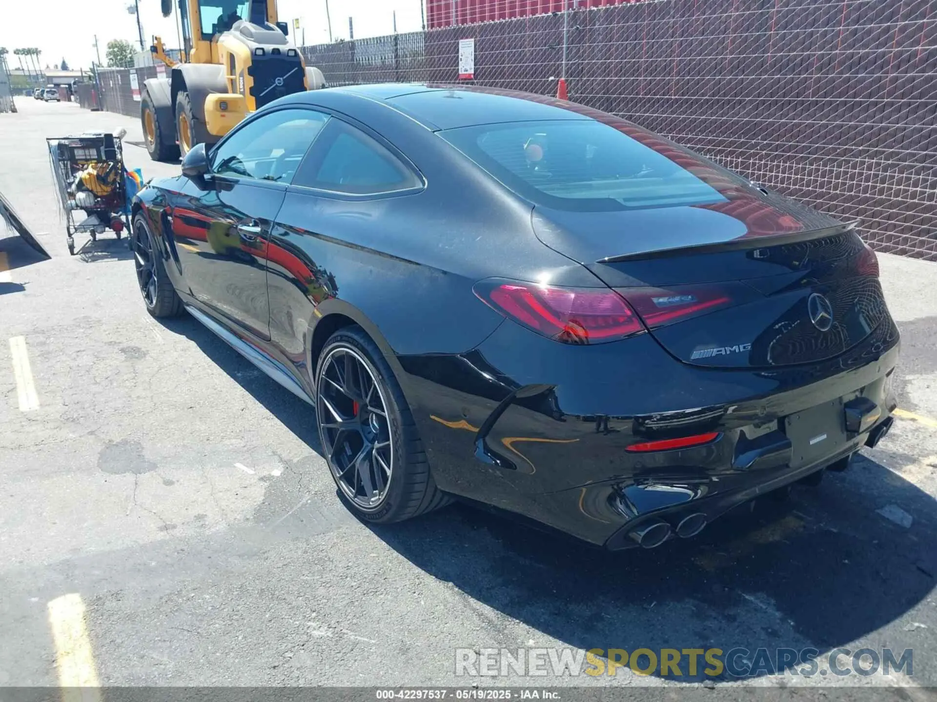3 fotografías del automóvil dañado W1KMJ6CB4SF053899 MERCEDES-BENZ AMG CLE 53 2025