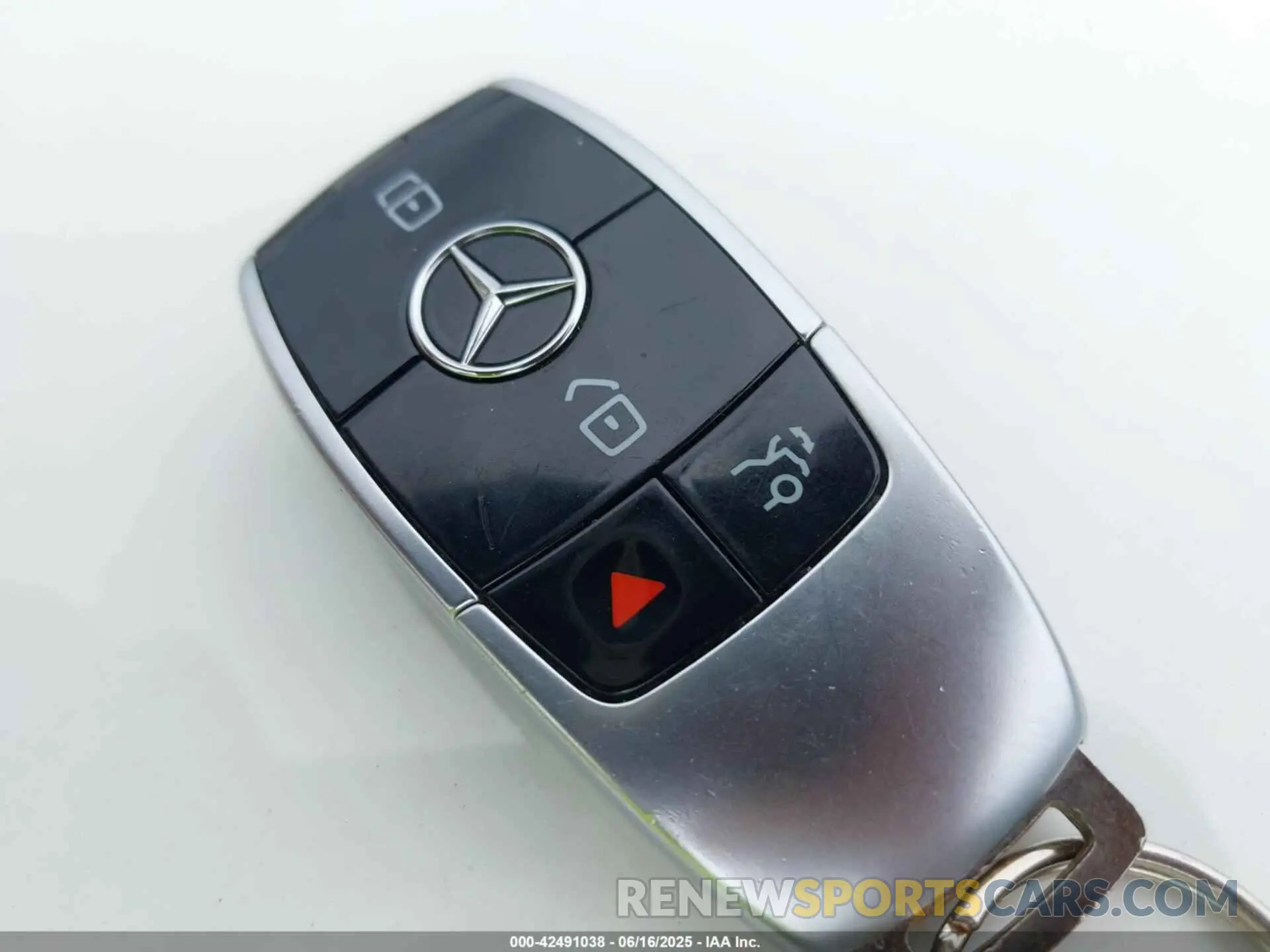 11 fotografías del automóvil dañado WDD2J6BB1KA031736 MERCEDES-BENZ AMG CLS 53 2019