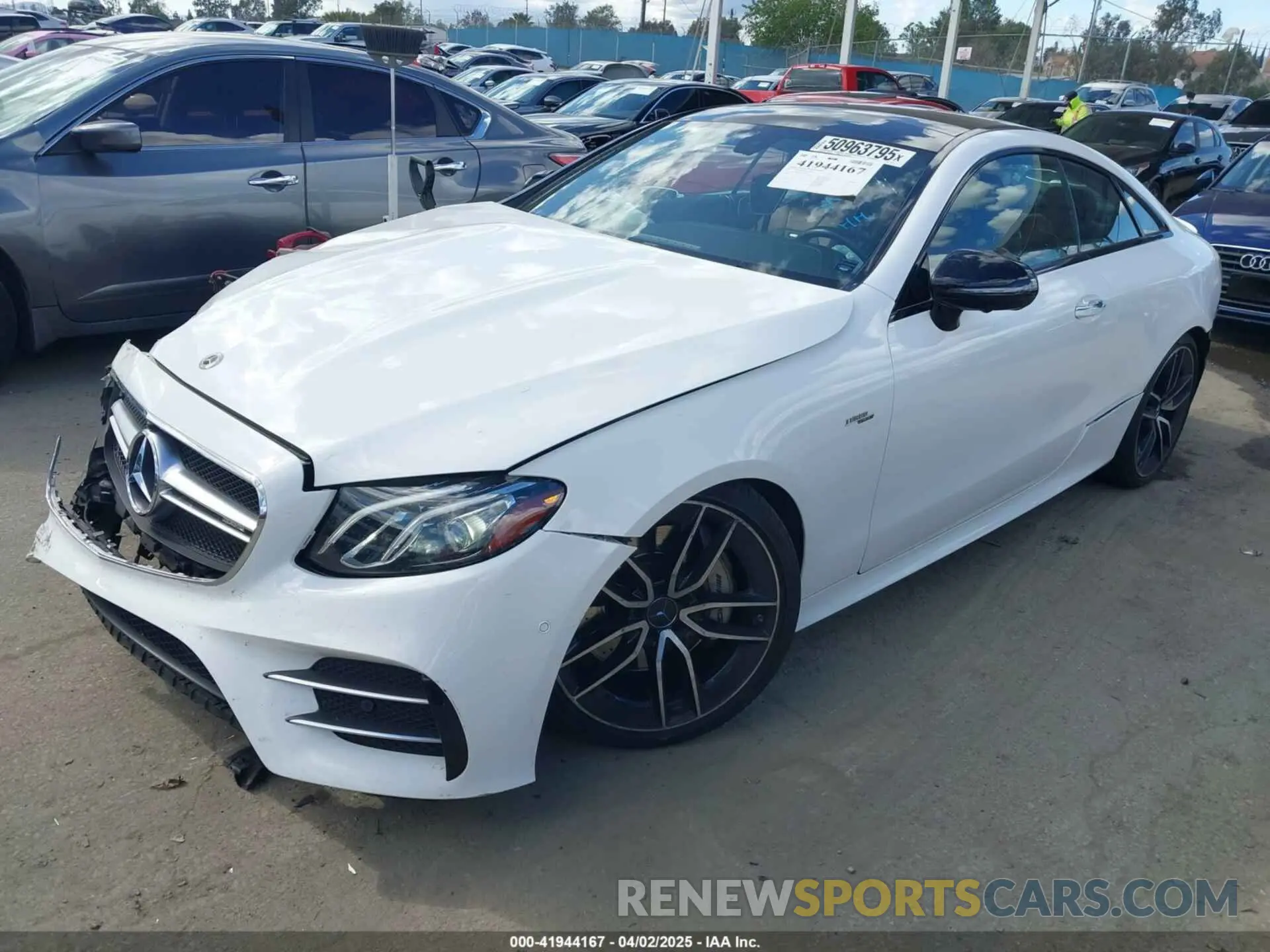 2 fotografías del automóvil dañado WDD1J6BB5KF092067 MERCEDES-BENZ AMG E 53 2019