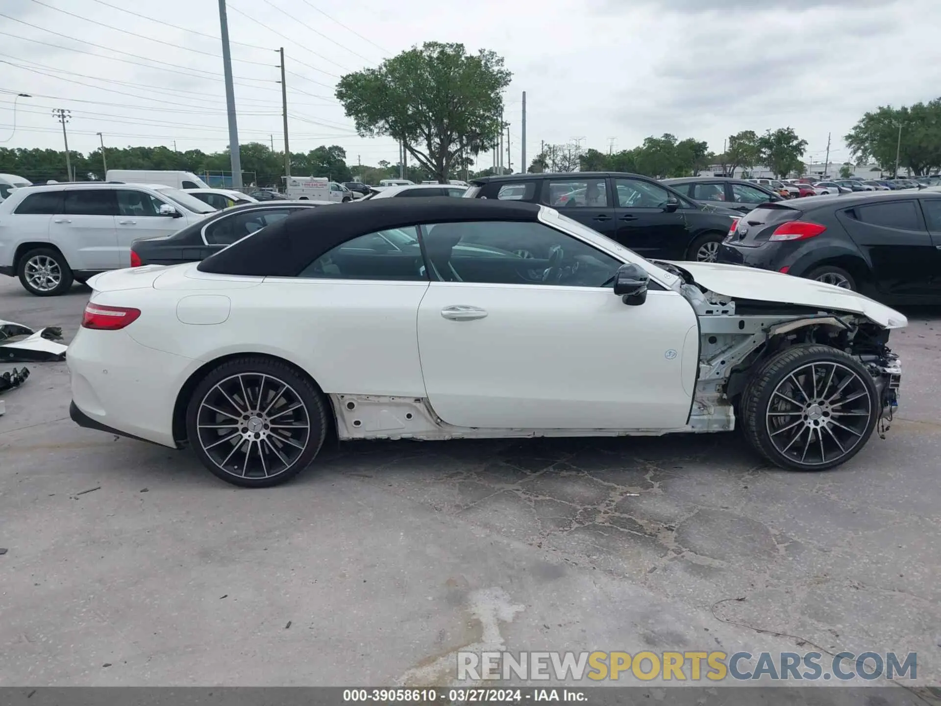 14 fotografías del automóvil dañado WDD1K6BBXKF098525 MERCEDES-BENZ AMG E 53 2019