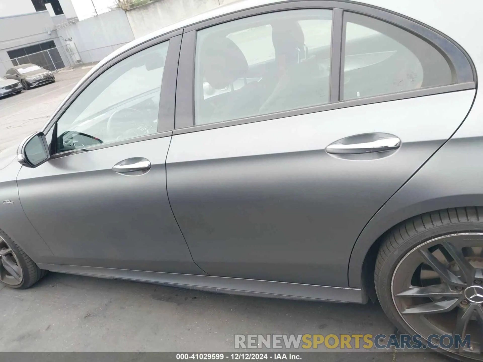 15 fotografías del automóvil dañado W1KZF6BB2NB054036 MERCEDES-BENZ AMG E 53 2022