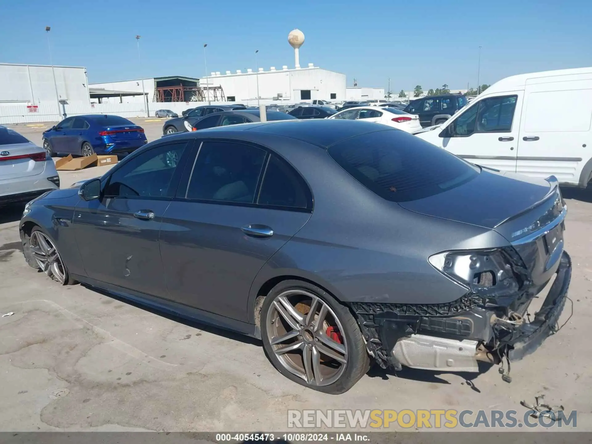 15 fotografías del automóvil dañado WDDZF8KB2KA553755 MERCEDES-BENZ AMG E 63 2019