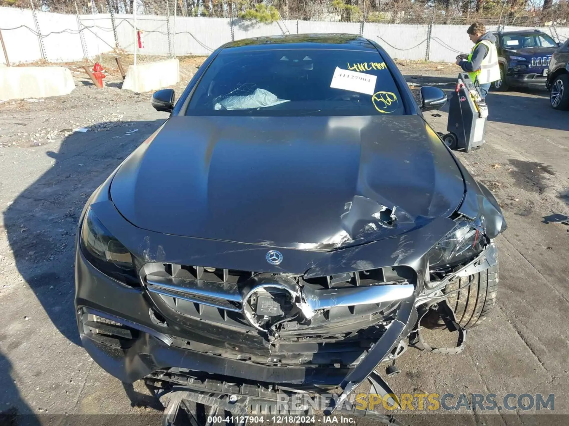 12 fotografías del automóvil dañado WDDZF8KB6KA505661 MERCEDES-BENZ AMG E 63 2019