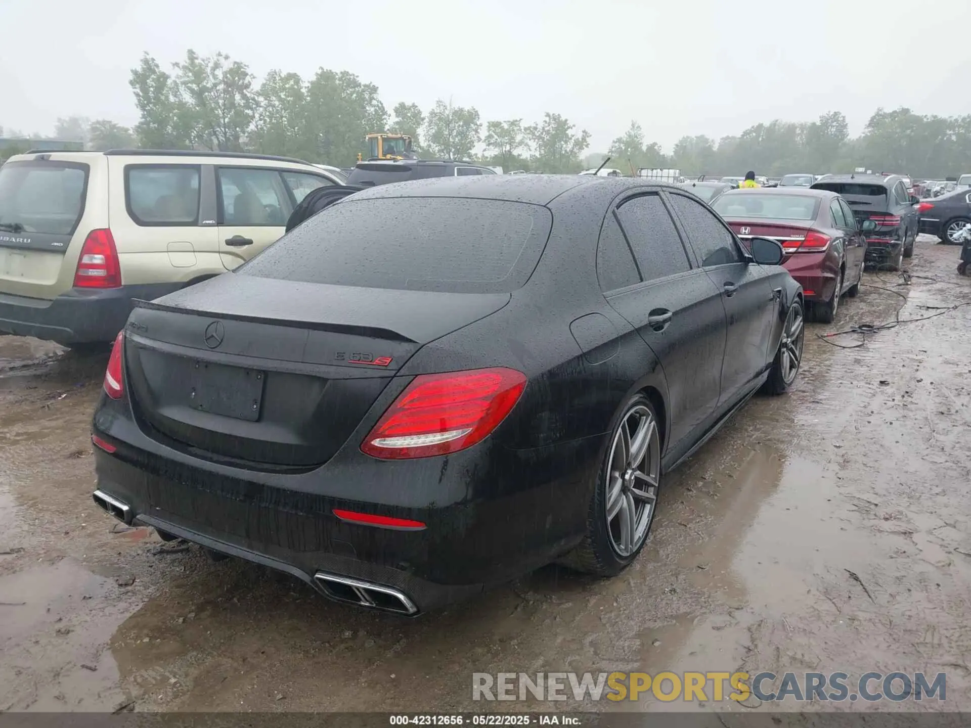 4 fotografías del automóvil dañado WDDZF8KB6KA522296 MERCEDES-BENZ AMG E 63 2019