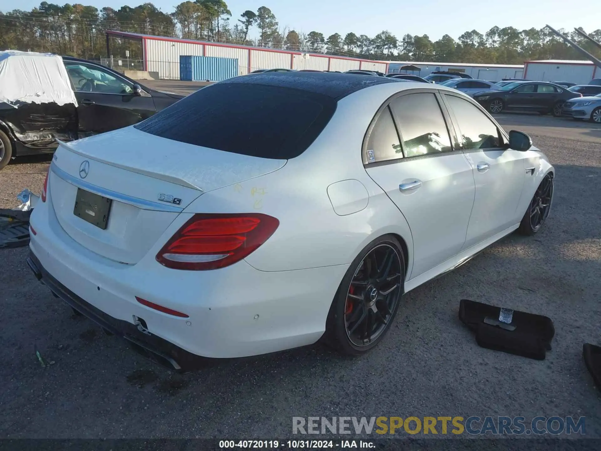 4 fotografías del automóvil dañado WDDZF8KB1LA718521 MERCEDES-BENZ AMG E 63 2020