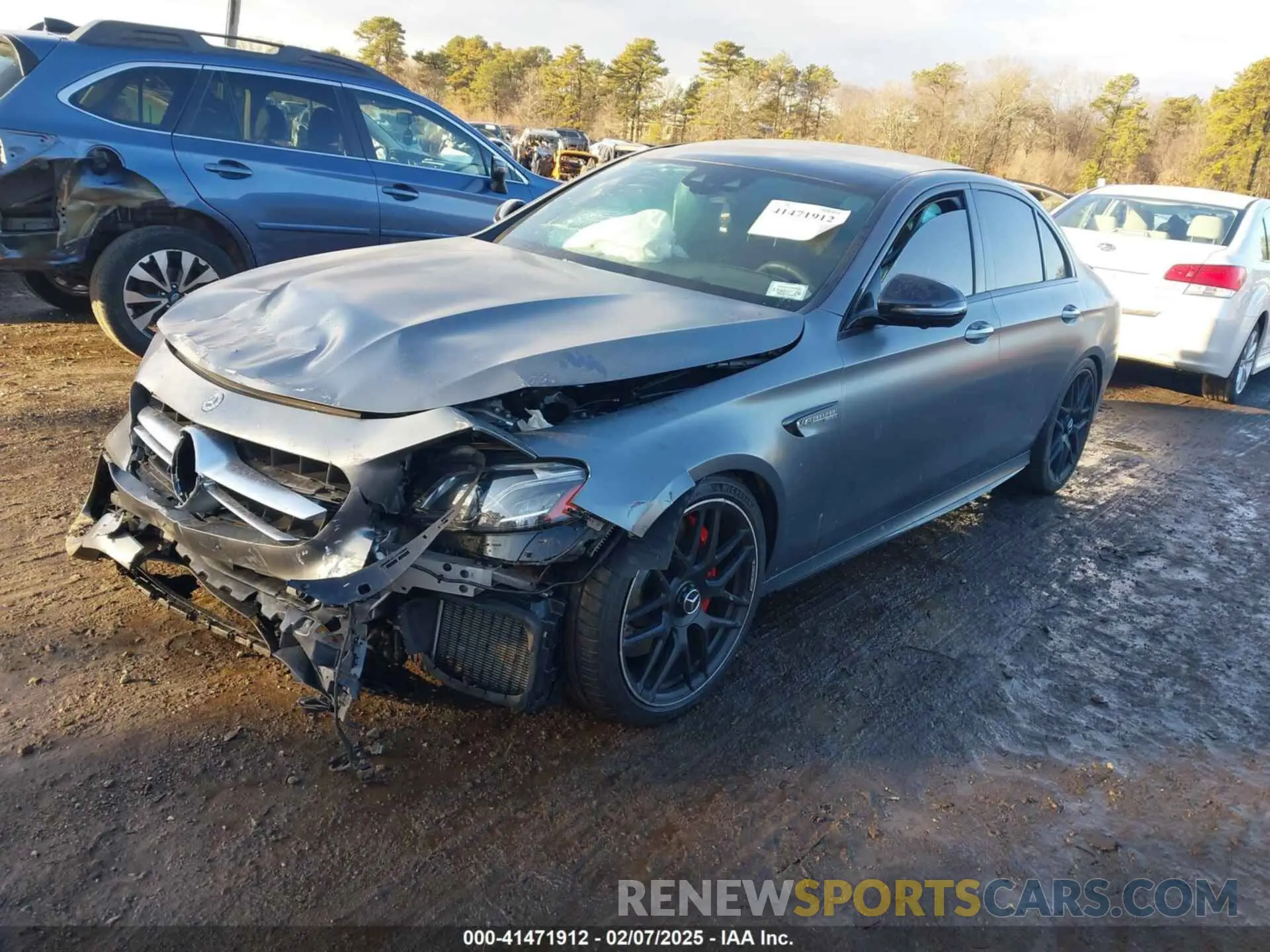 2 fotografías del automóvil dañado WDDZF8KB9LA703250 MERCEDES-BENZ AMG E 63 2020