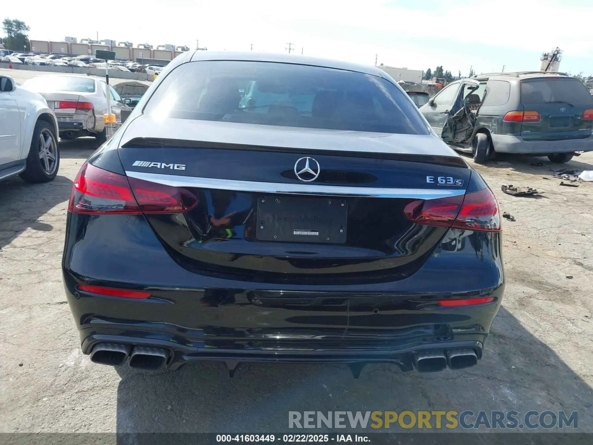 16 fotografías del automóvil dañado W1KZF8KB0MA993282 MERCEDES-BENZ AMG E 63 2021