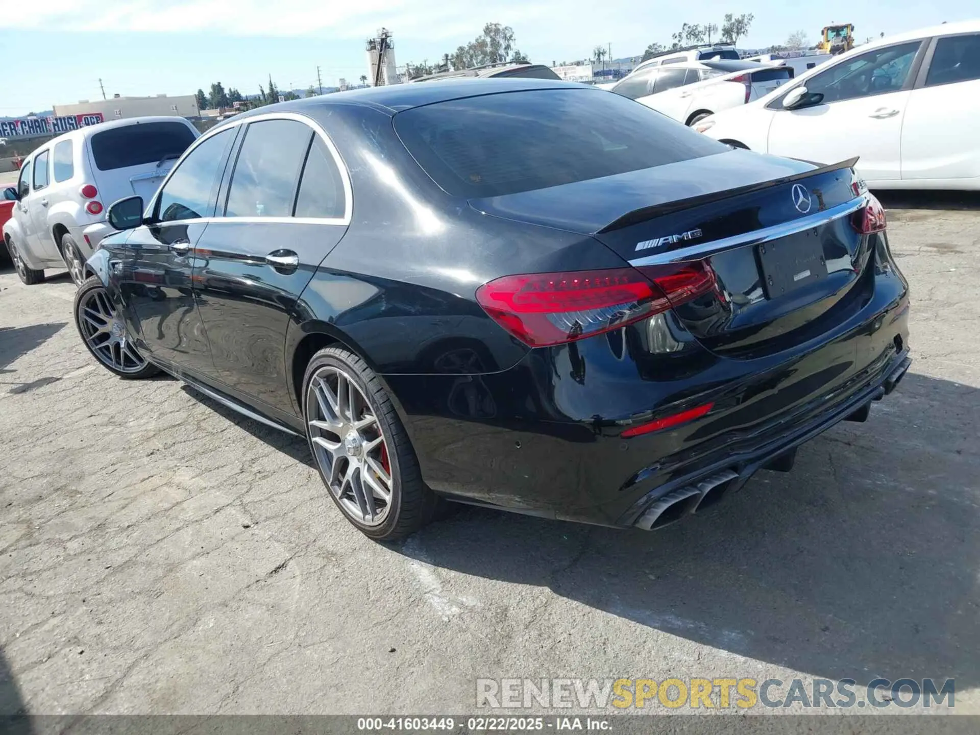 3 fotografías del automóvil dañado W1KZF8KB0MA993282 MERCEDES-BENZ AMG E 63 2021