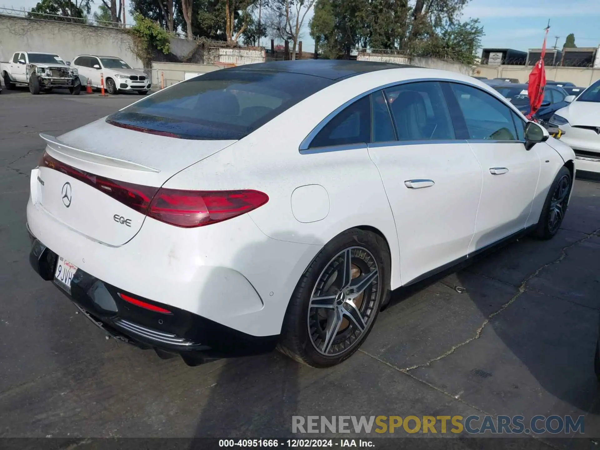 4 fotografías del automóvil dañado W1KEG5DB6PF023161 MERCEDES-BENZ AMG EQE 2023