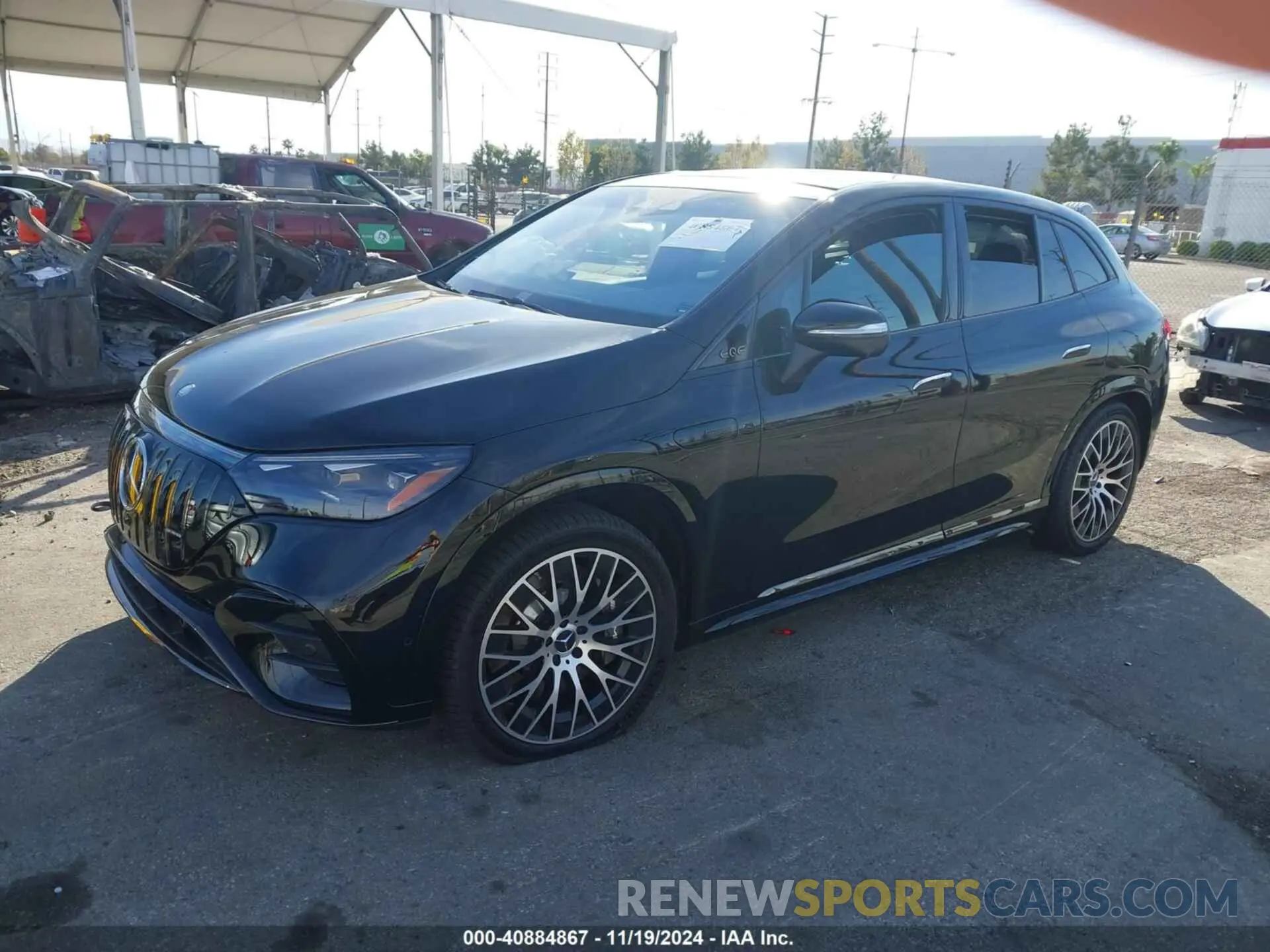 2 fotografías del automóvil dañado 4JGGM5DB7RA034998 MERCEDES-BENZ AMG EQE SUV 2024