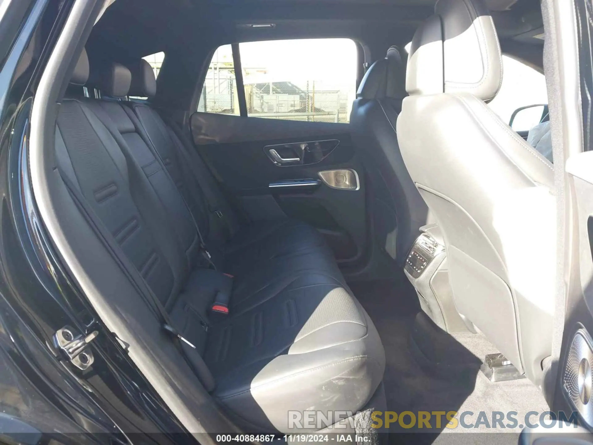 8 fotografías del automóvil dañado 4JGGM5DB7RA034998 MERCEDES-BENZ AMG EQE SUV 2024