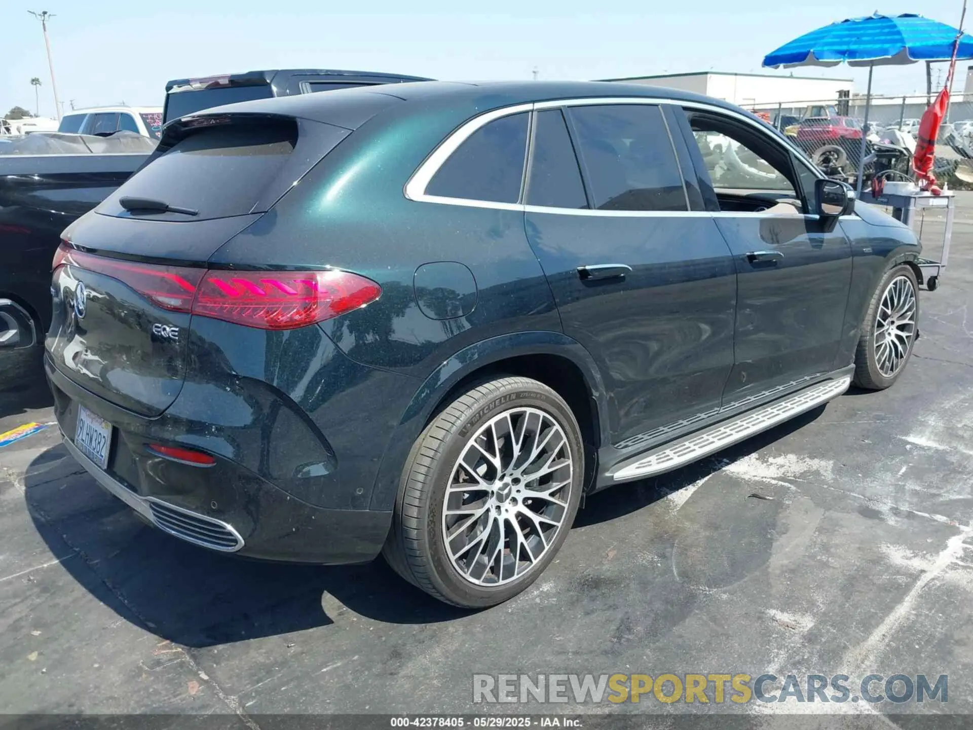 4 fotografías del automóvil dañado 4JGGM5DBXRA036065 MERCEDES-BENZ AMG EQE SUV 2024