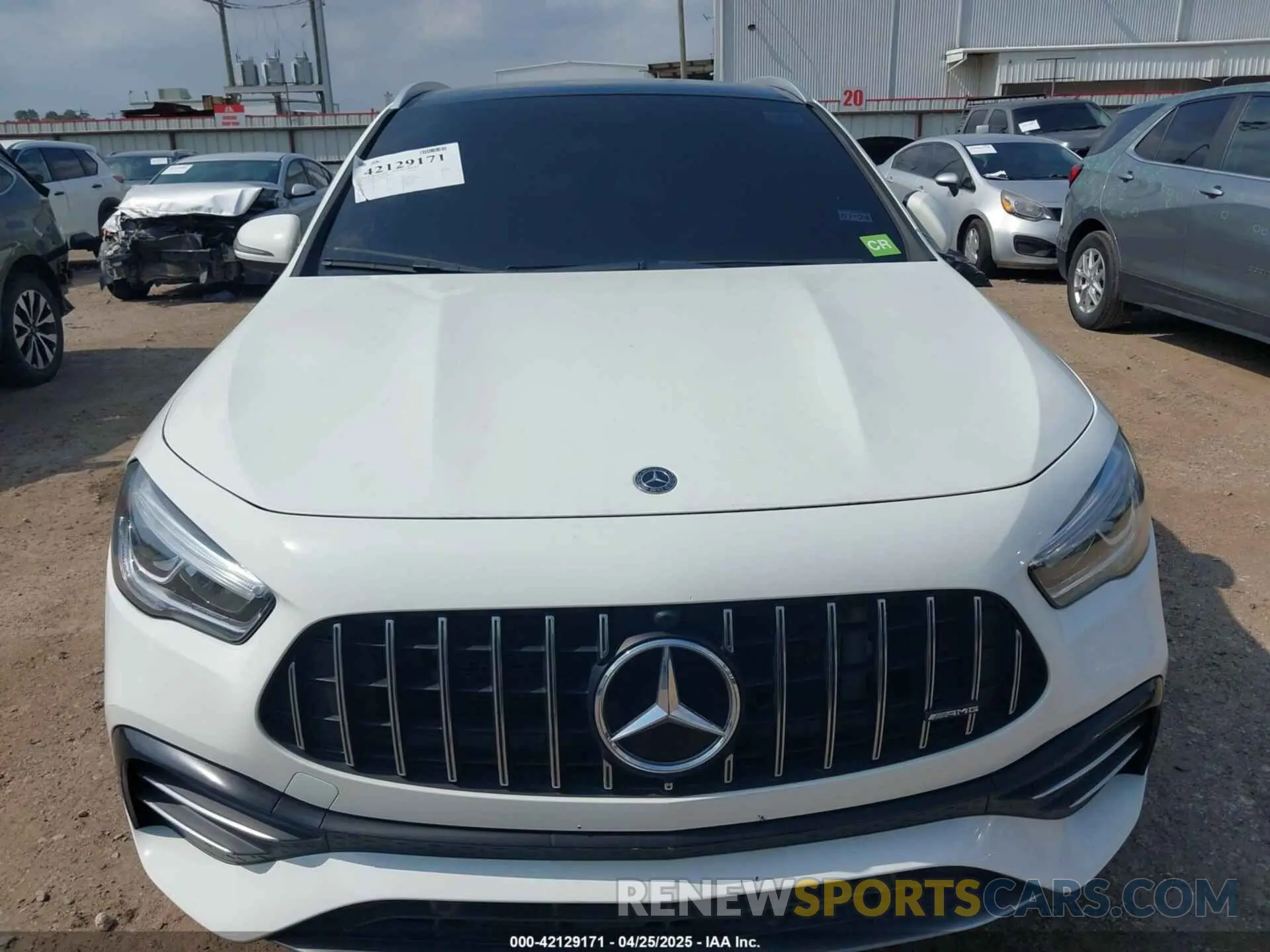 11 fotografías del automóvil dañado W1N4N5BB3MJ134251 MERCEDES-BENZ AMG GLA 35 2021