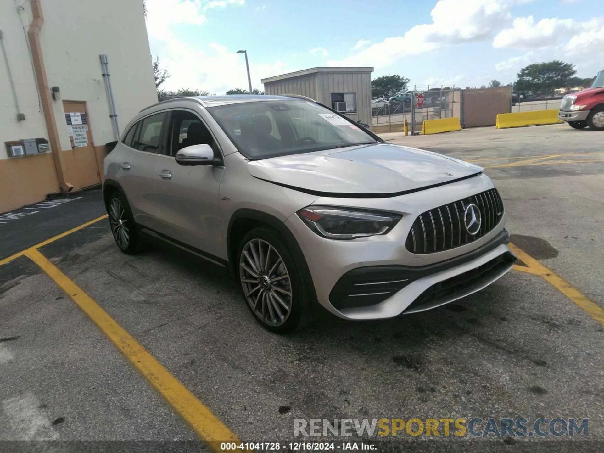 1 fotografías del automóvil dañado W1N4N5BB1NJ408337 MERCEDES-BENZ AMG GLA 35 2022