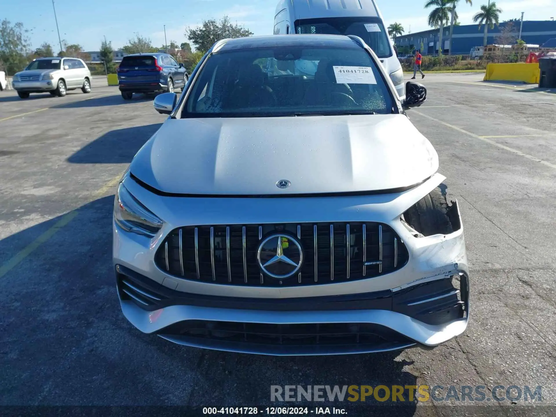 12 fotografías del automóvil dañado W1N4N5BB1NJ408337 MERCEDES-BENZ AMG GLA 35 2022