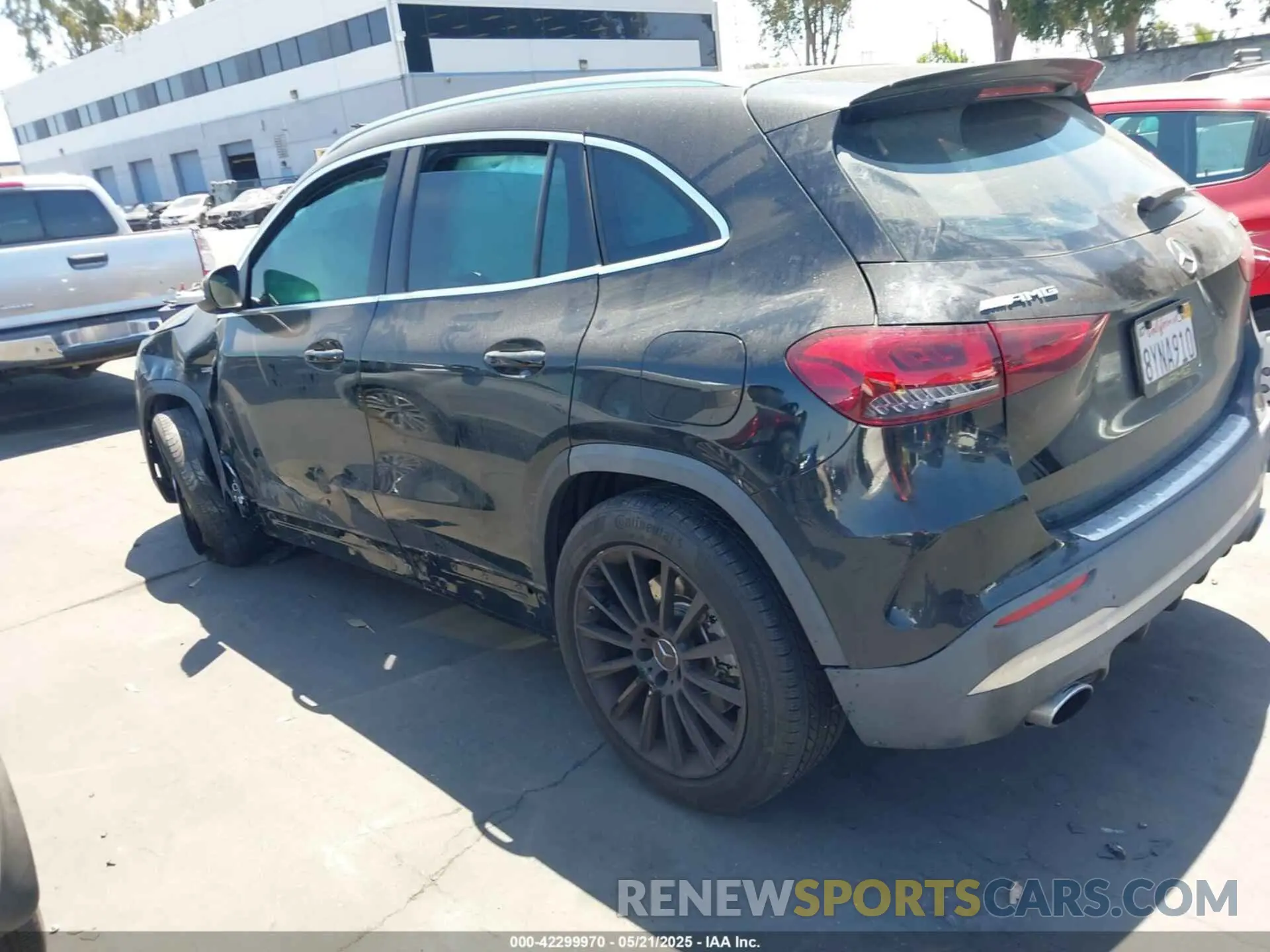 3 fotografías del automóvil dañado W1N4N5BB3NJ317005 MERCEDES-BENZ AMG GLA 35 2022