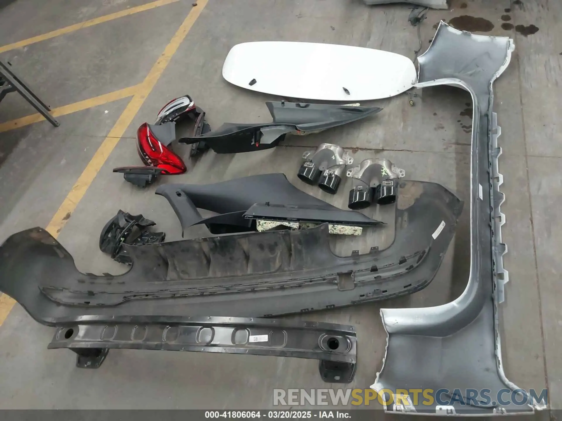 12 fotografías del automóvil dañado W1N4N5DB4MJ218155 MERCEDES-BENZ AMG GLA 45 2021