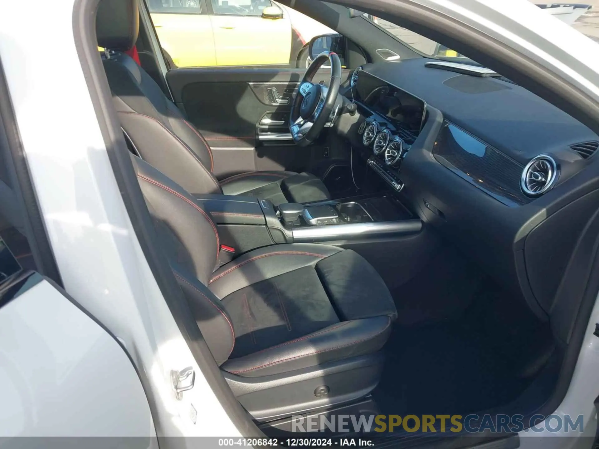 5 fotografías del automóvil dañado W1N4N5DB9MJ262300 MERCEDES-BENZ AMG GLA 45 2021