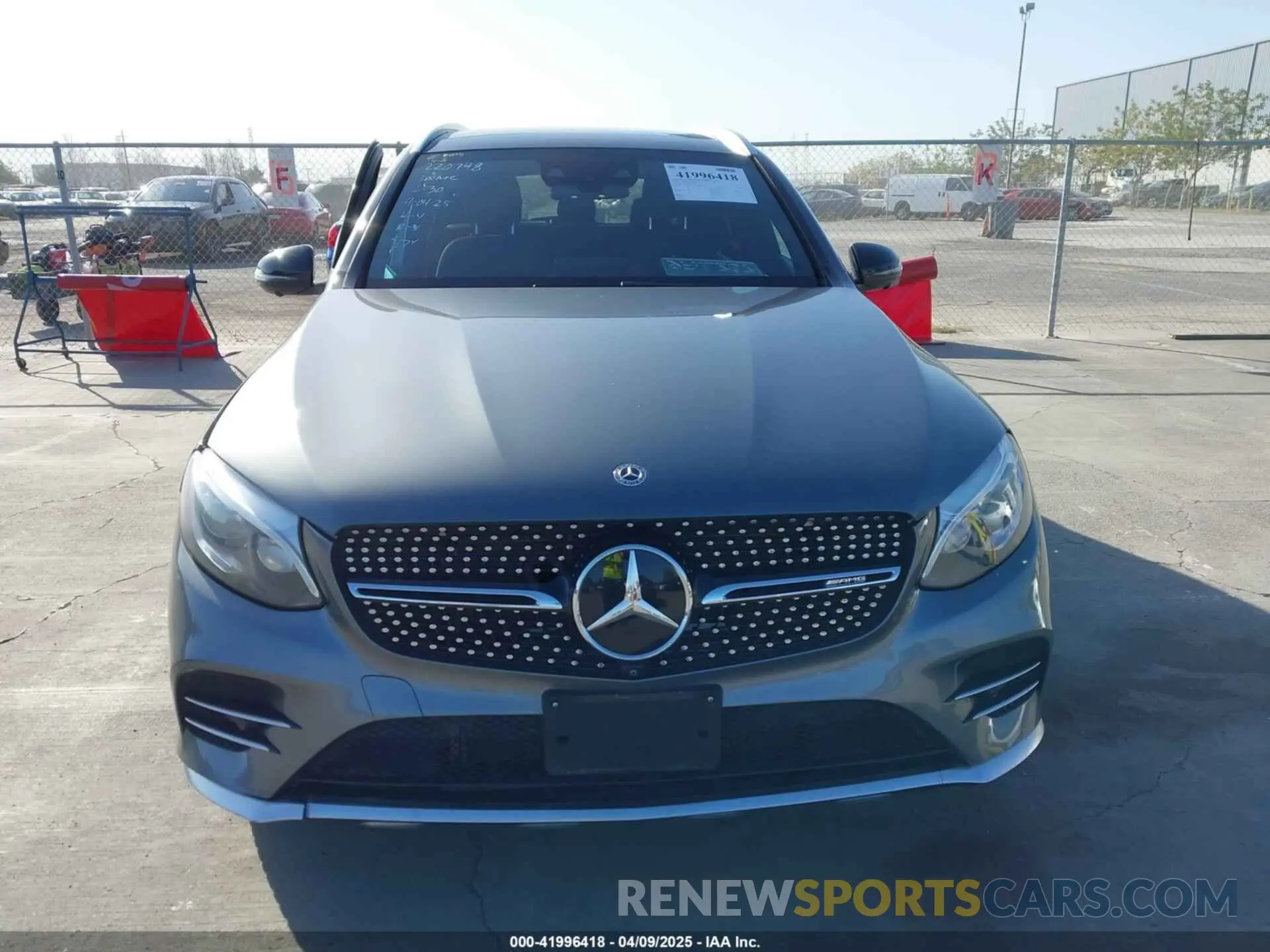 12 fotografías del automóvil dañado WDC0G6EB3KF523256 MERCEDES-BENZ AMG GLC 43 2019
