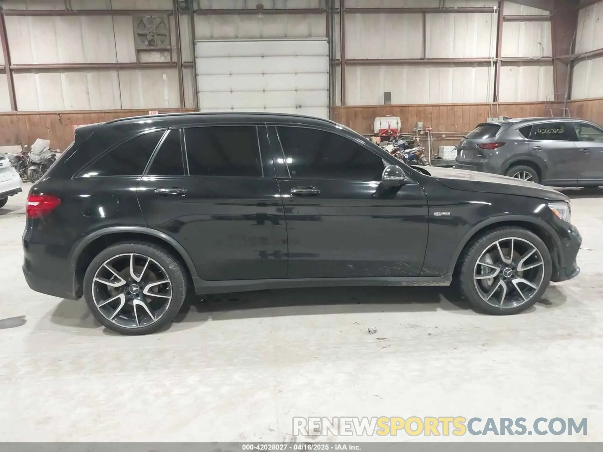 13 fotografías del automóvil dañado WDC0G6EB6KF588621 MERCEDES-BENZ AMG GLC 43 2019