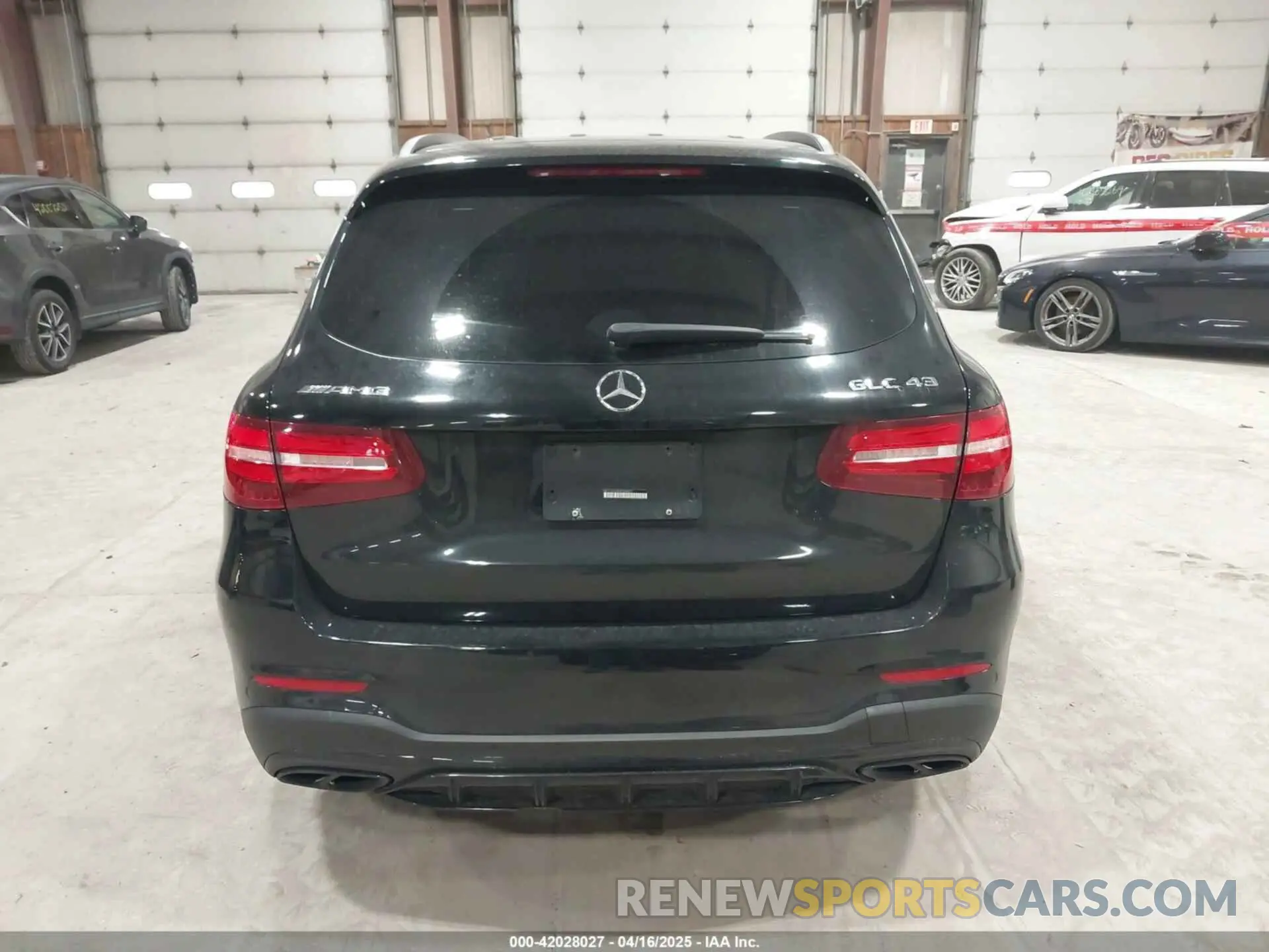 16 fotografías del automóvil dañado WDC0G6EB6KF588621 MERCEDES-BENZ AMG GLC 43 2019