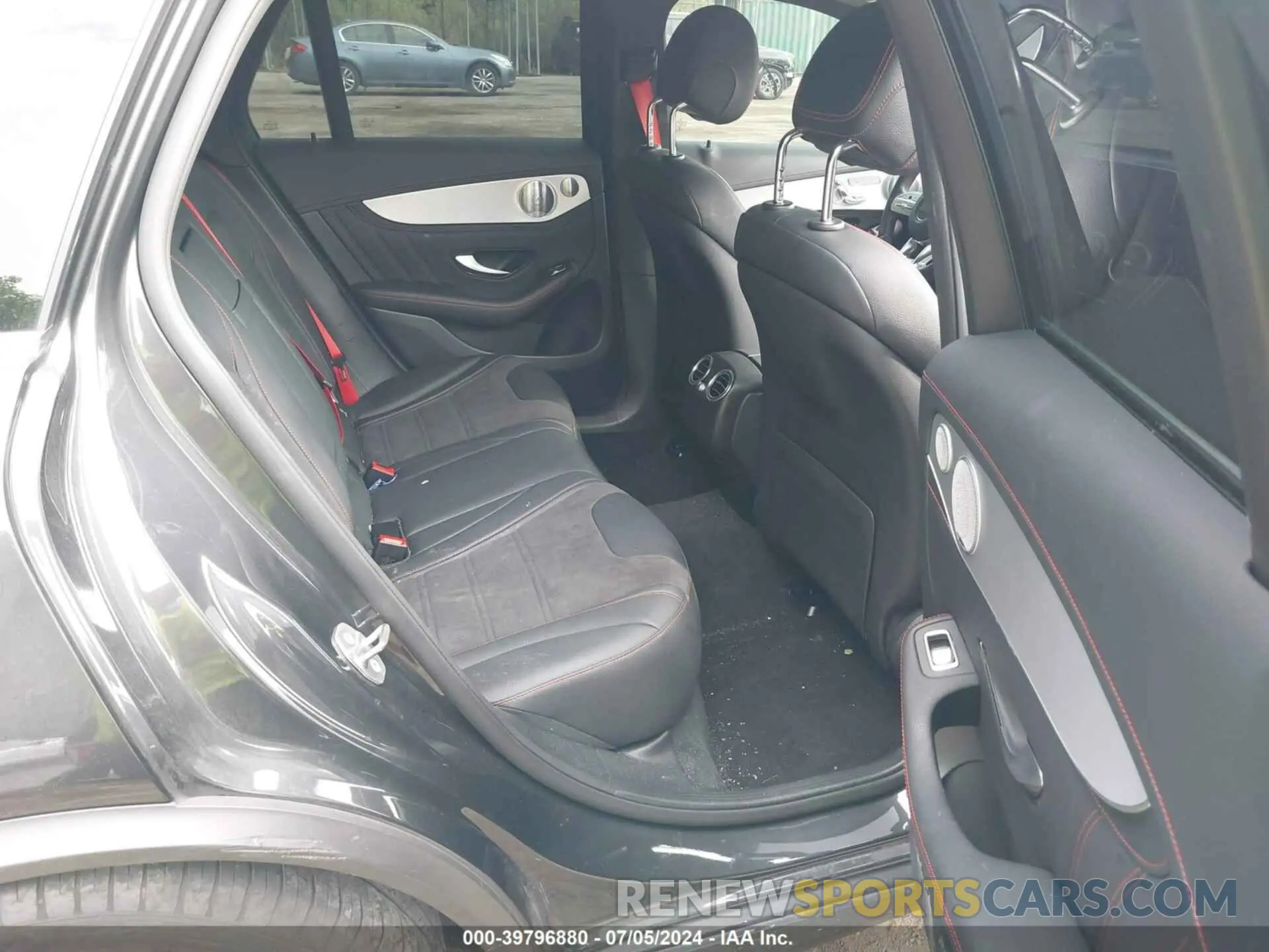 8 fotografías del automóvil dañado W1N0G6EB4LF758975 MERCEDES-BENZ AMG GLC 43 2020