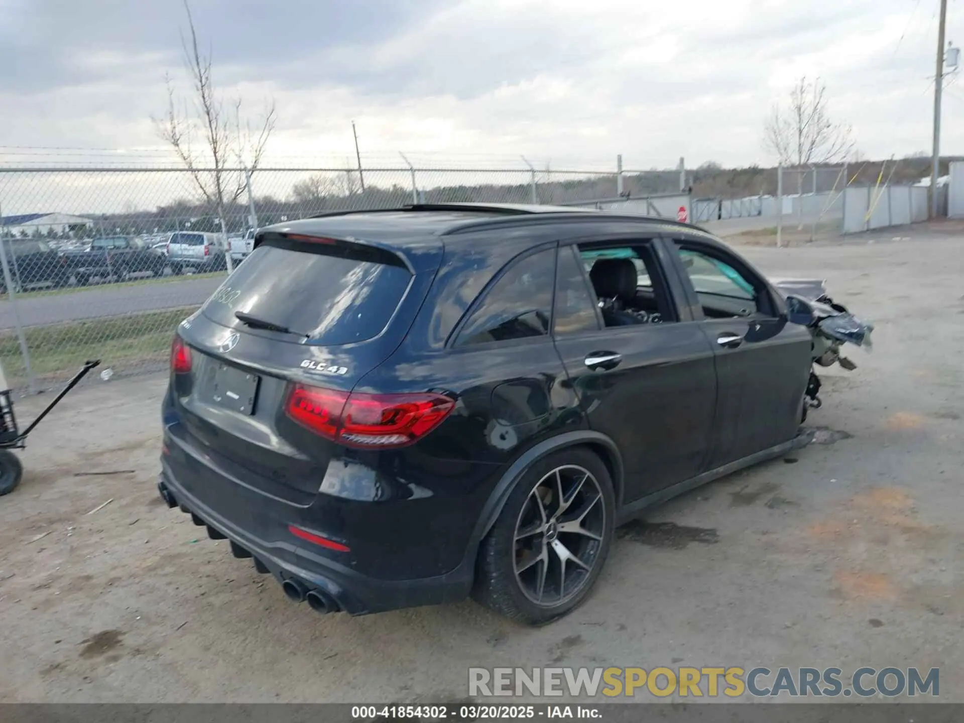 4 fotografías del automóvil dañado W1N0G6EB5MF906214 MERCEDES-BENZ AMG GLC 43 2021