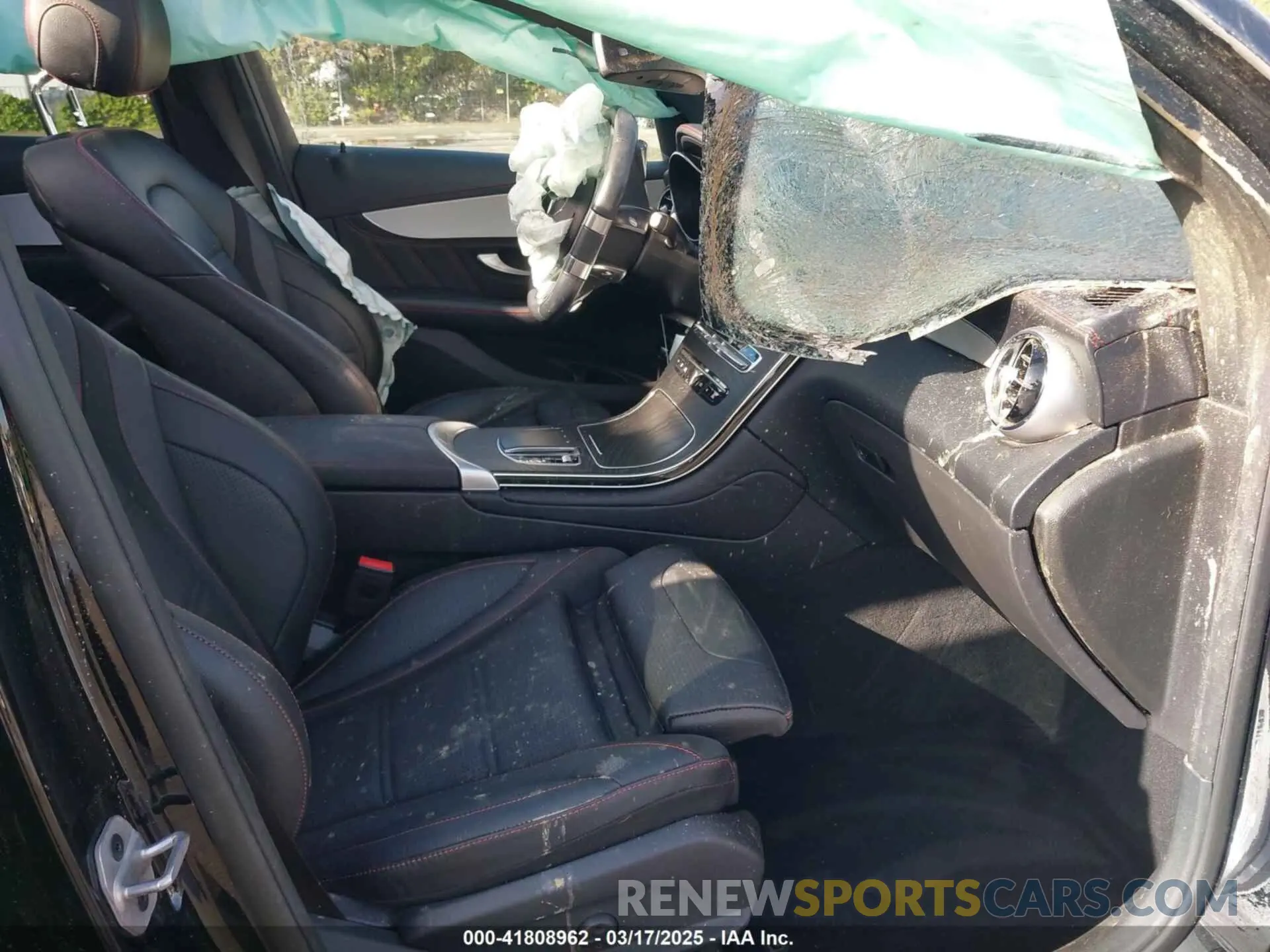 5 fotografías del automóvil dañado W1N0G6EB7NV329970 MERCEDES-BENZ AMG GLC 43 2022
