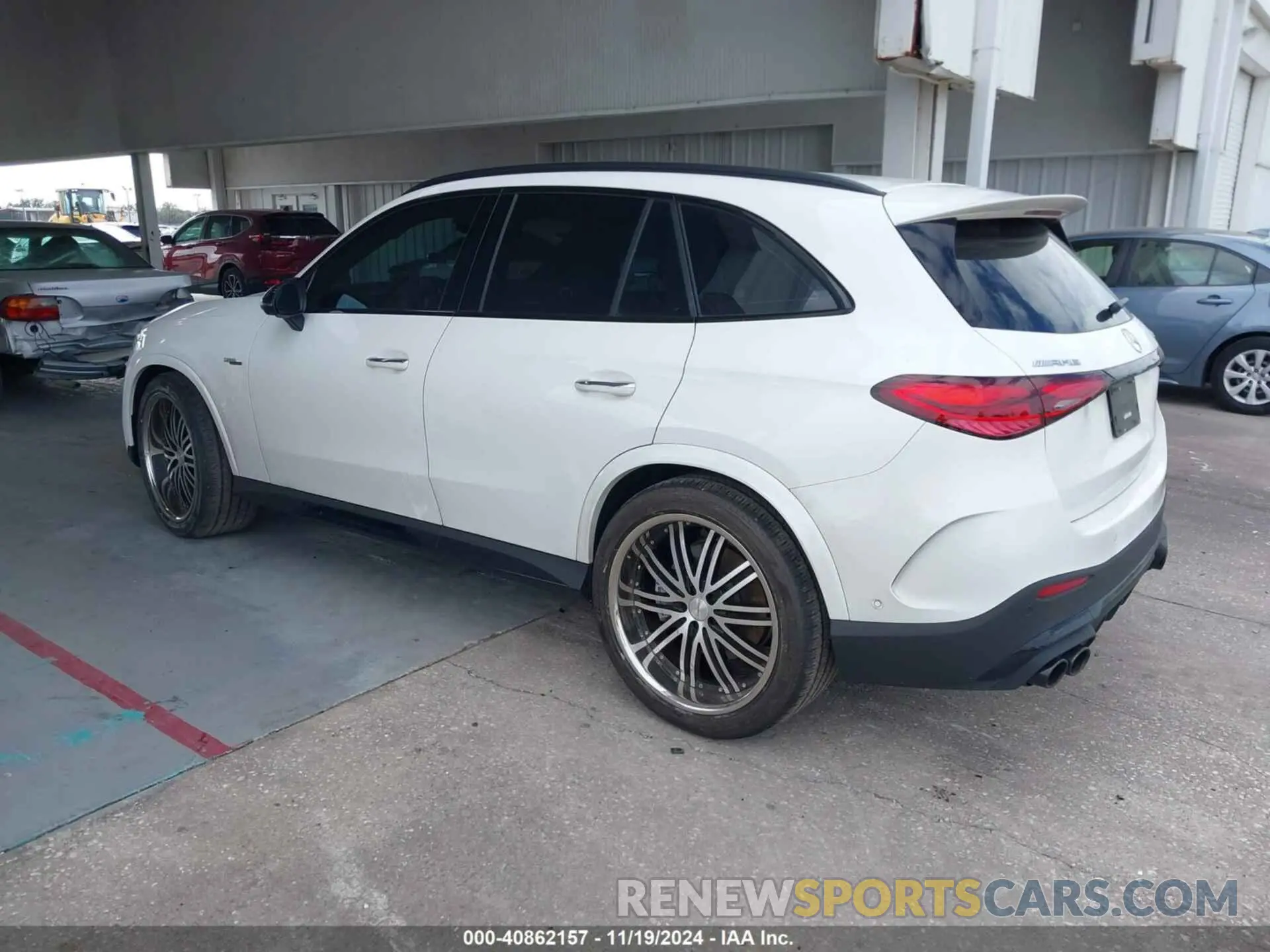 3 fotografías del automóvil dañado W1NKM8HB4RF133770 MERCEDES-BENZ AMG GLC 43 2024