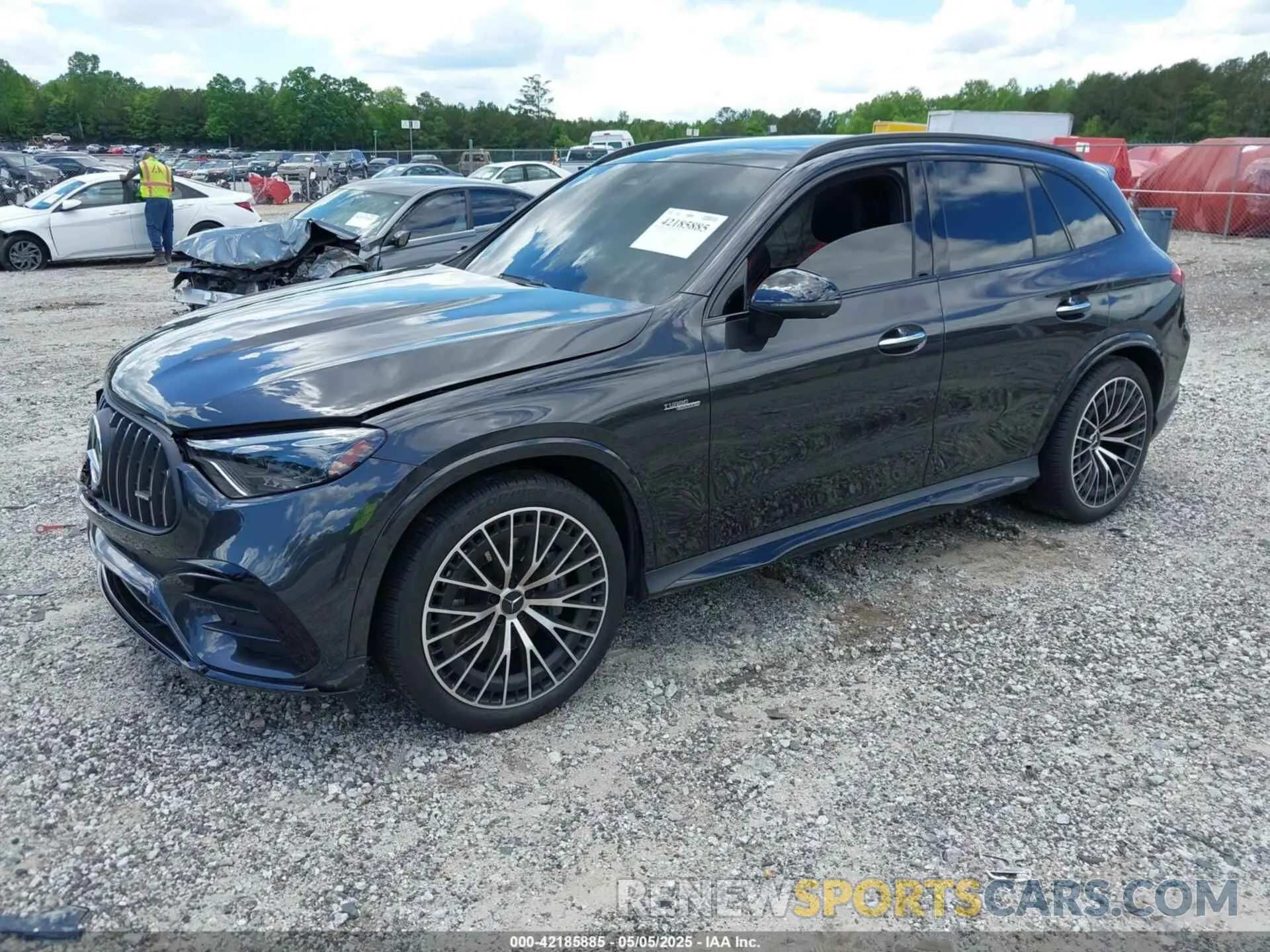 2 fotografías del automóvil dañado W1NKM8HB8RF208857 MERCEDES-BENZ AMG GLC 43 2024