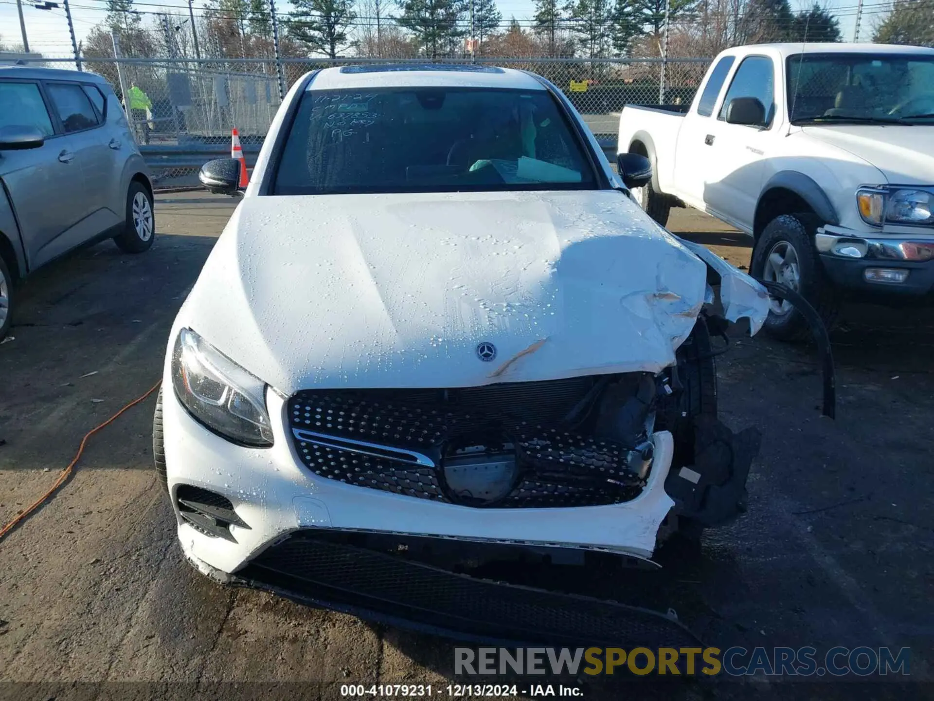 11 fotografías del automóvil dañado WDC0J6EB8KF637853 MERCEDES-BENZ AMG GLC 43 COUPE 2019