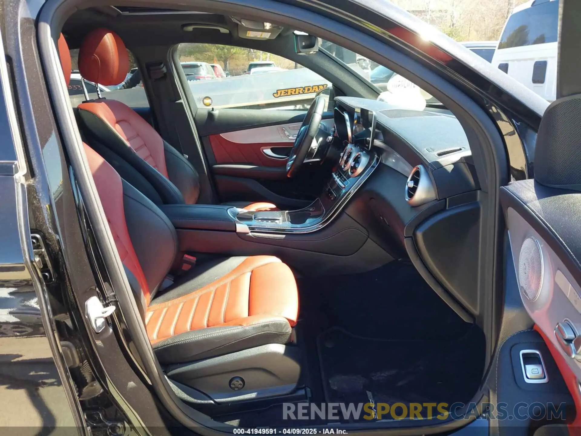 5 fotografías del automóvil dañado W1N0J6EB4MF895837 MERCEDES-BENZ AMG GLC 43 COUPE 2021